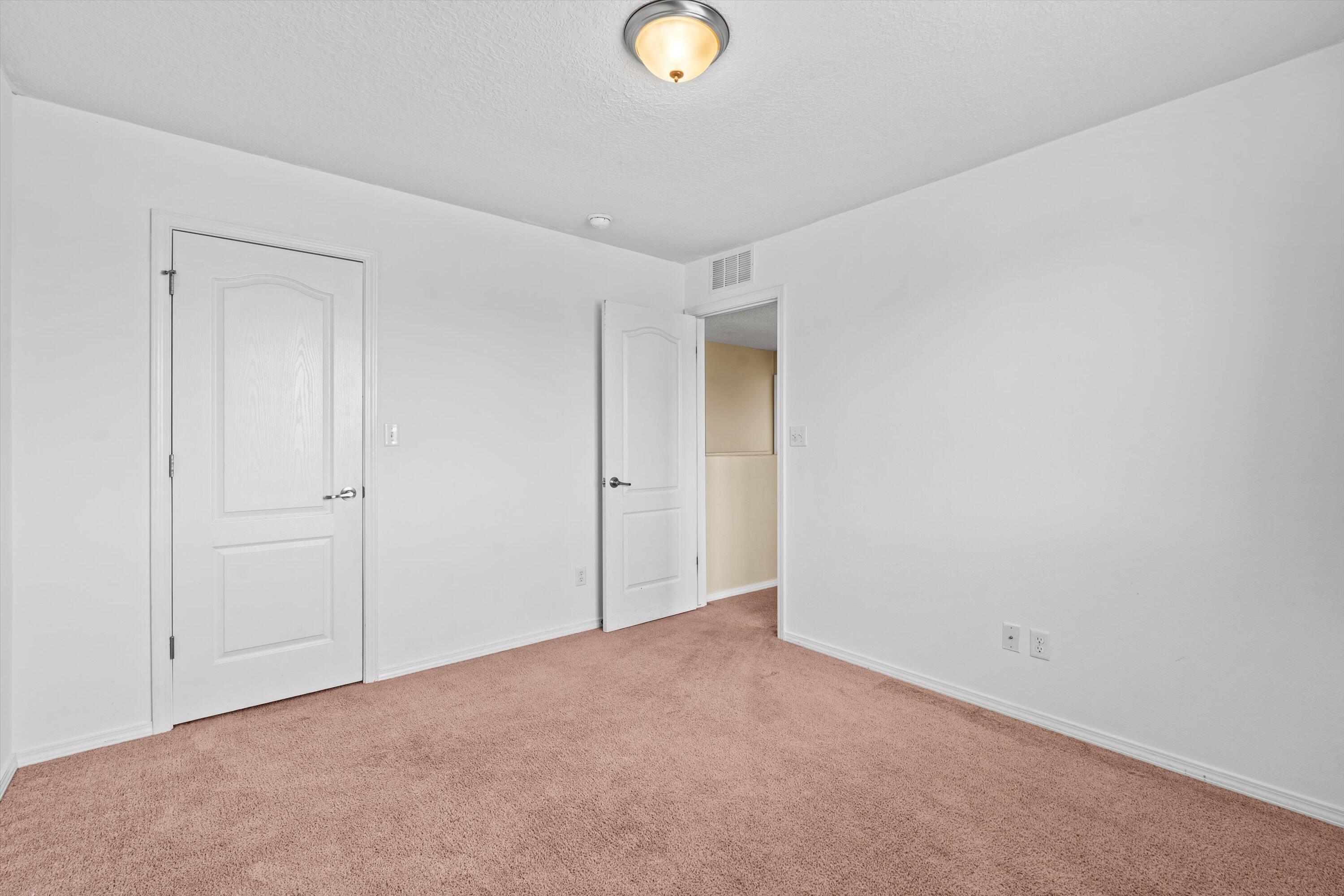 1014 El Prado Street NW