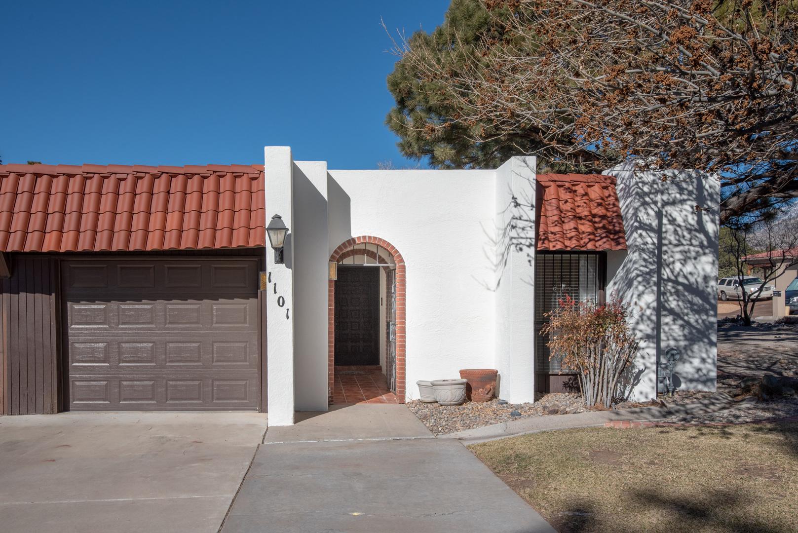 1101 Bernalillo Place