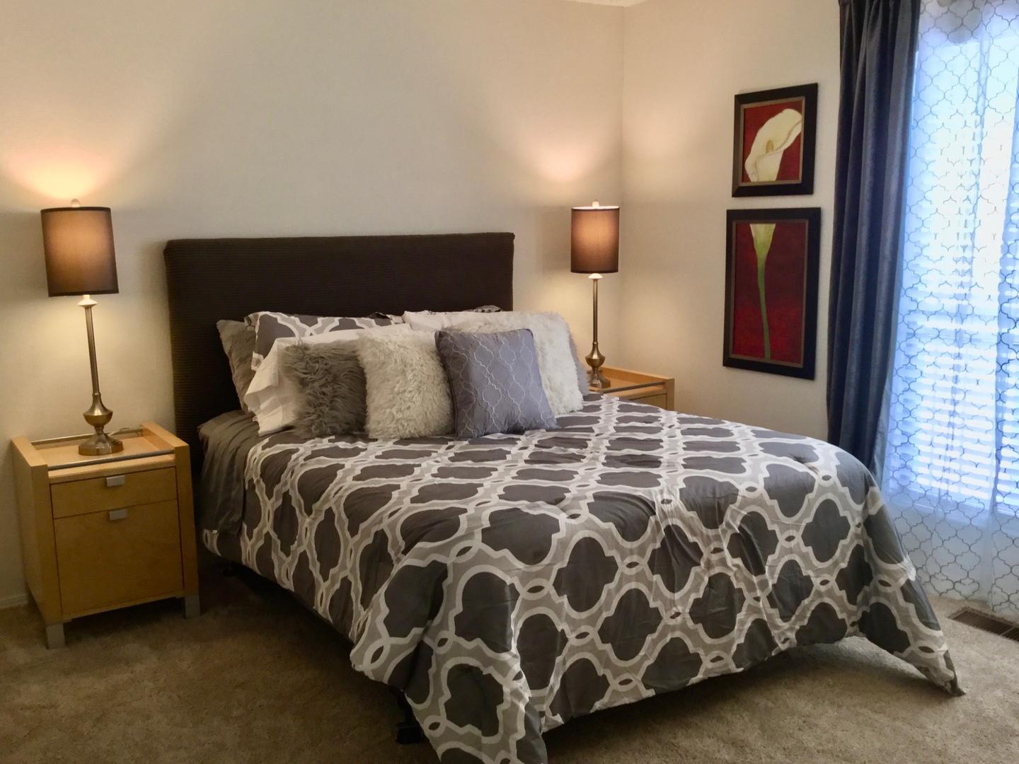 1101 Bernalillo Place