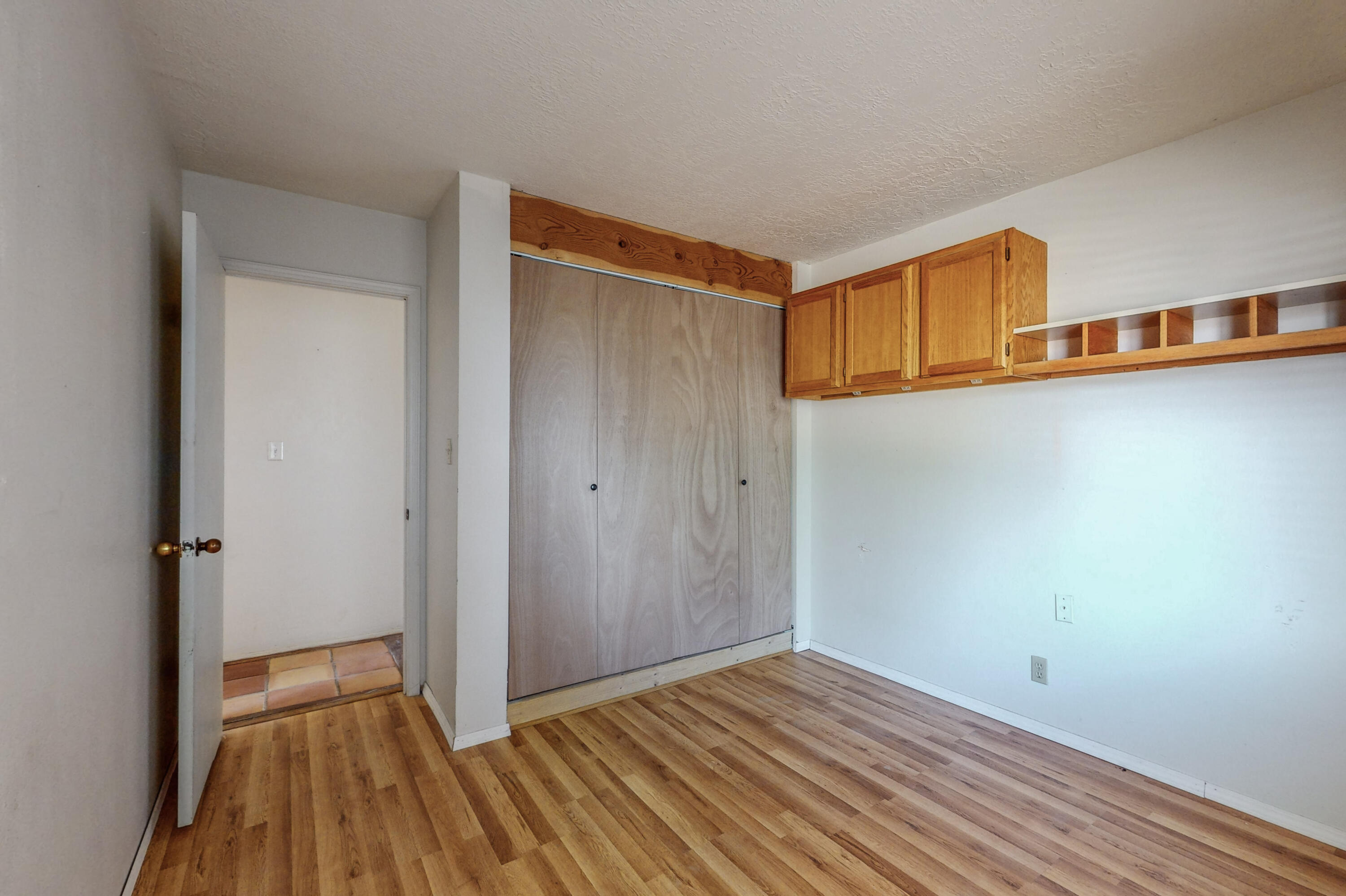 466 Feldspar Drive NE