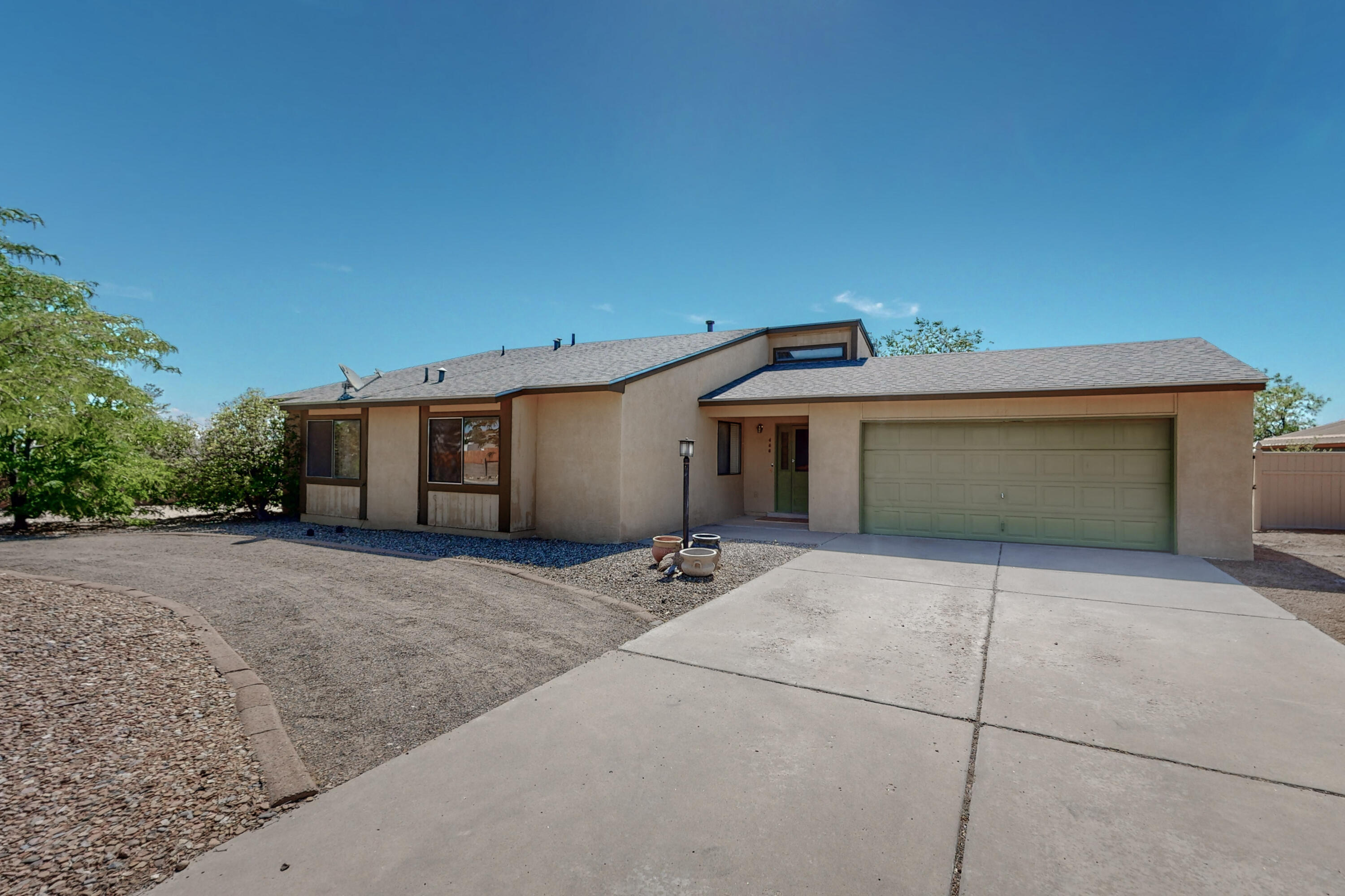 466 Feldspar Drive NE