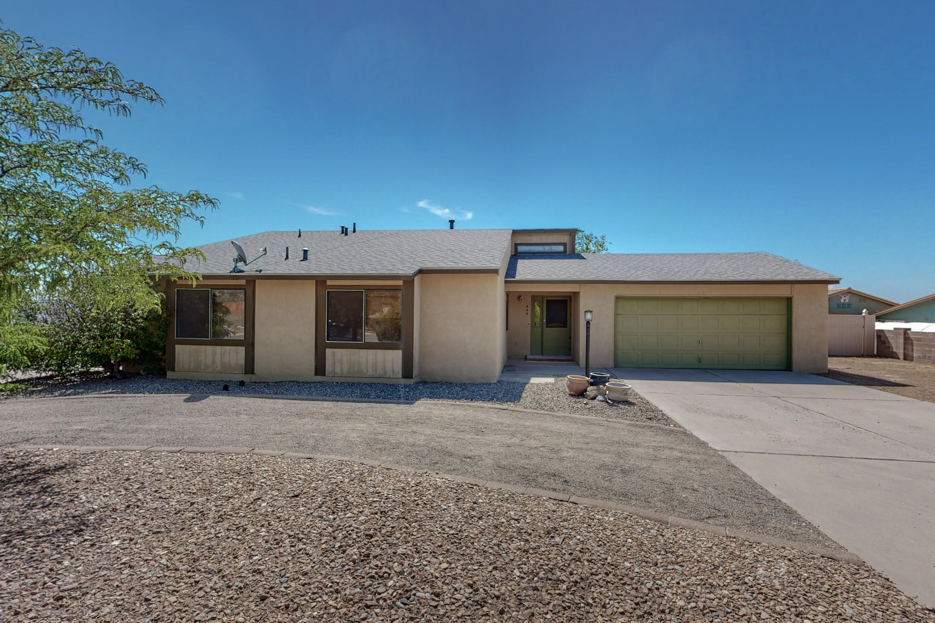 466 Feldspar Drive NE