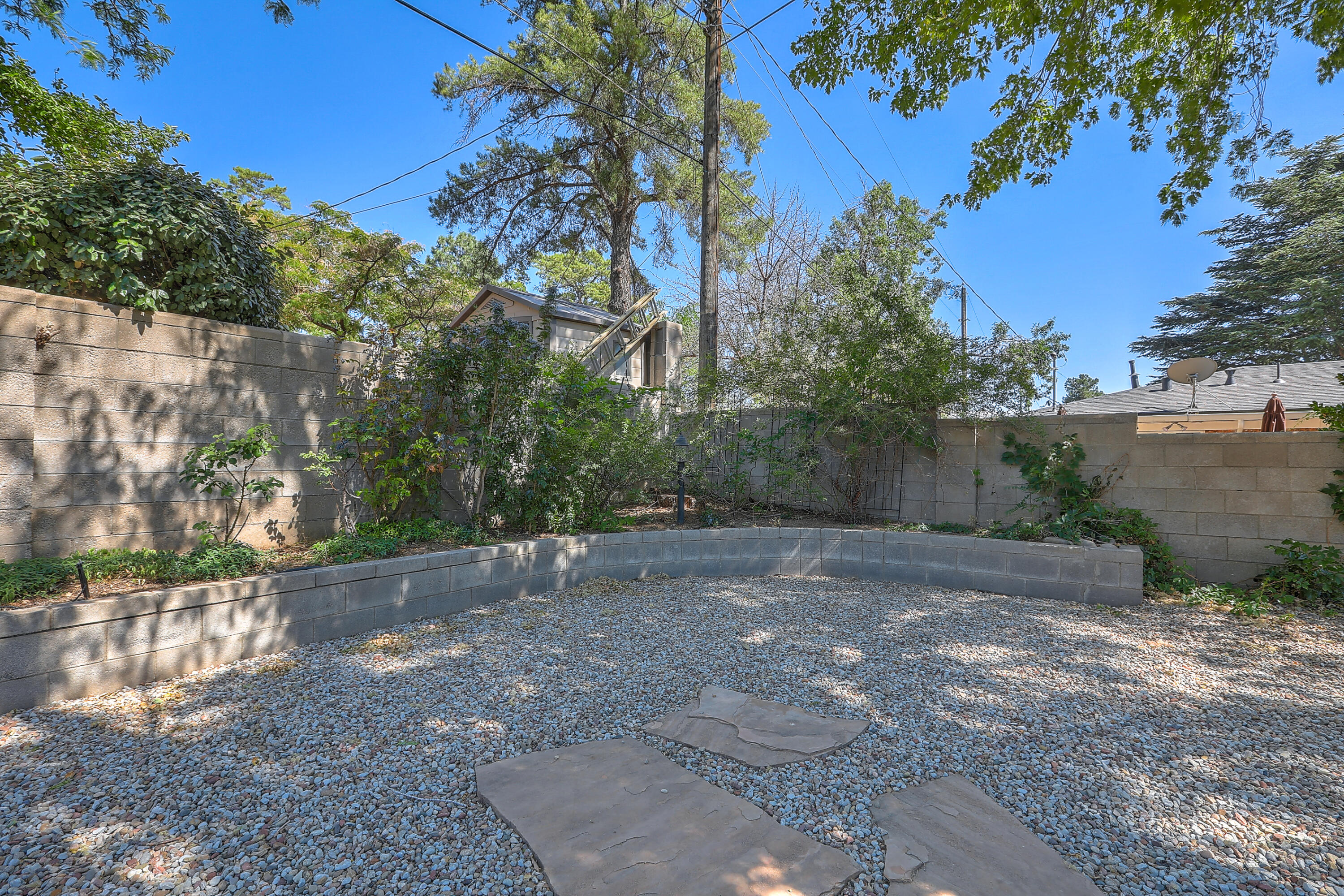 1004 Casa Grande Court NE