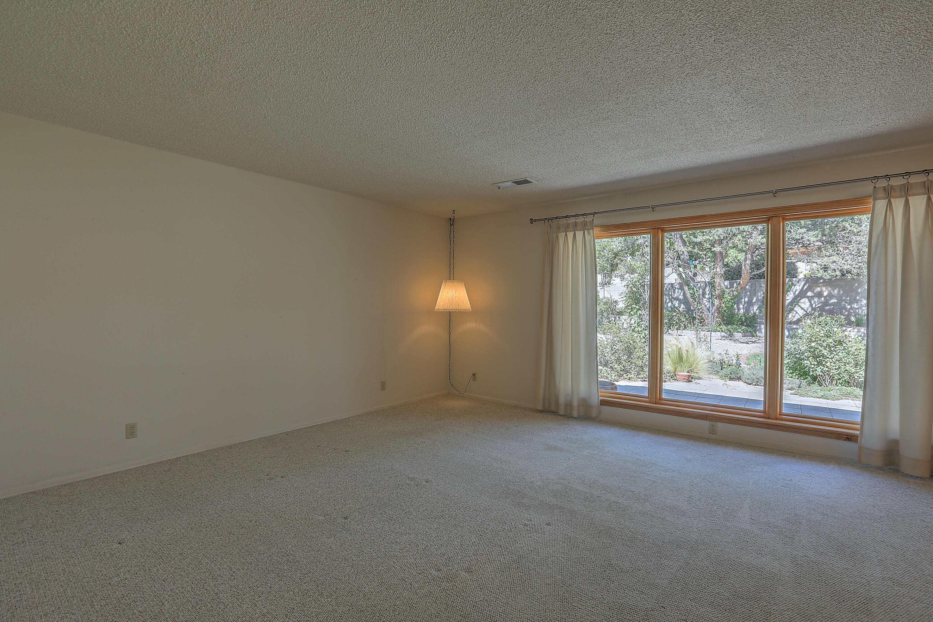 1004 Casa Grande Court NE