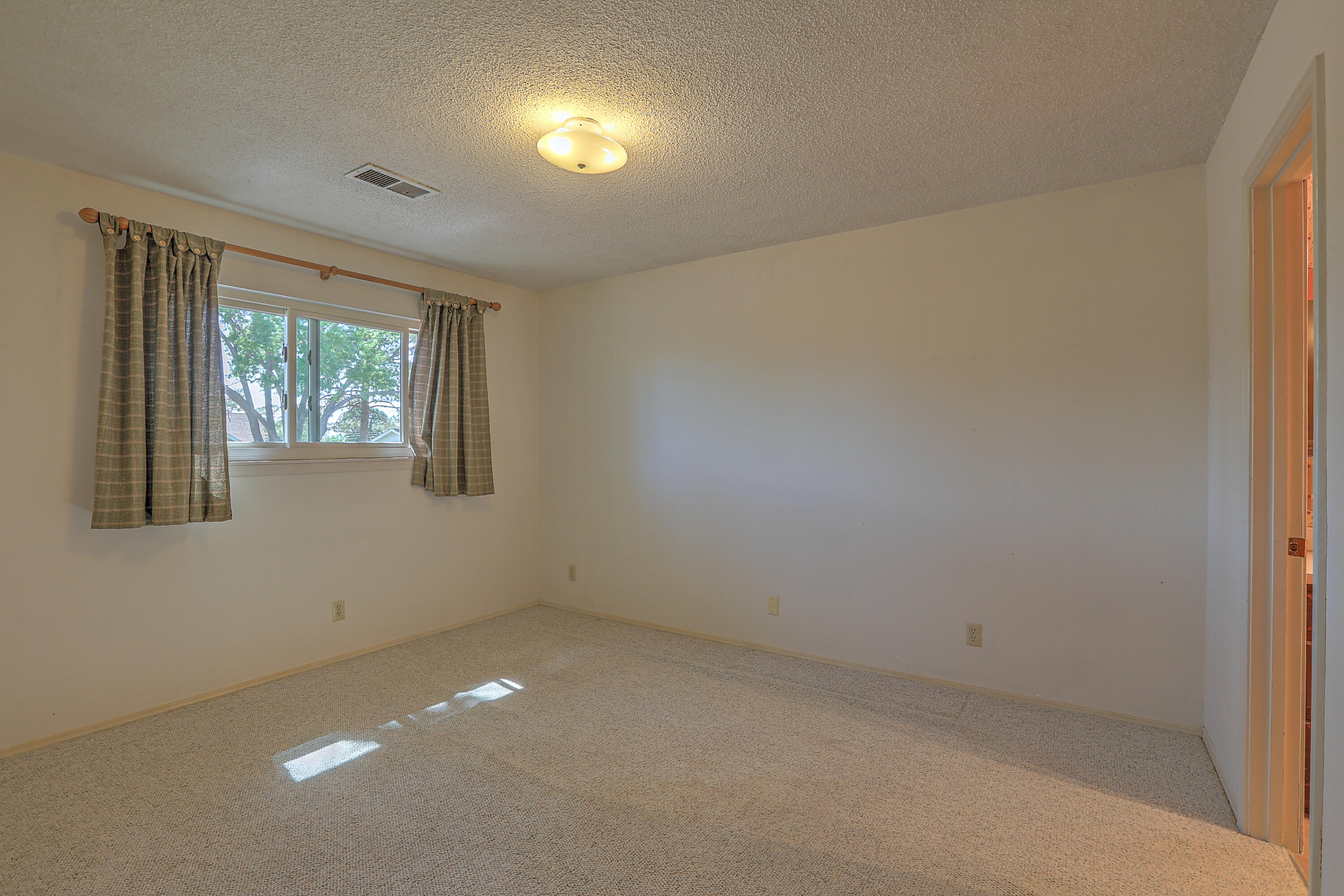 1004 Casa Grande Court NE