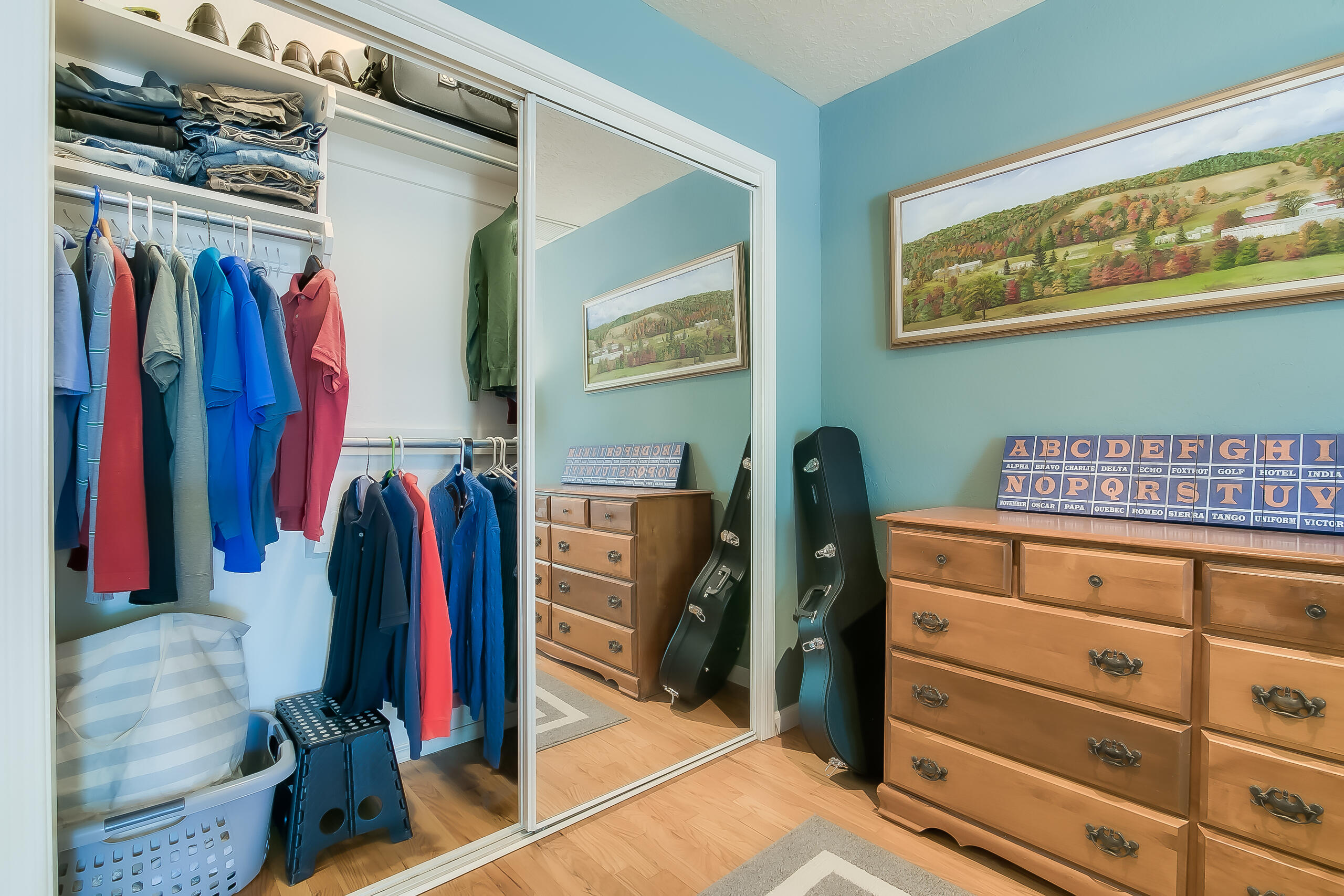 213 Hermosa Drive NE