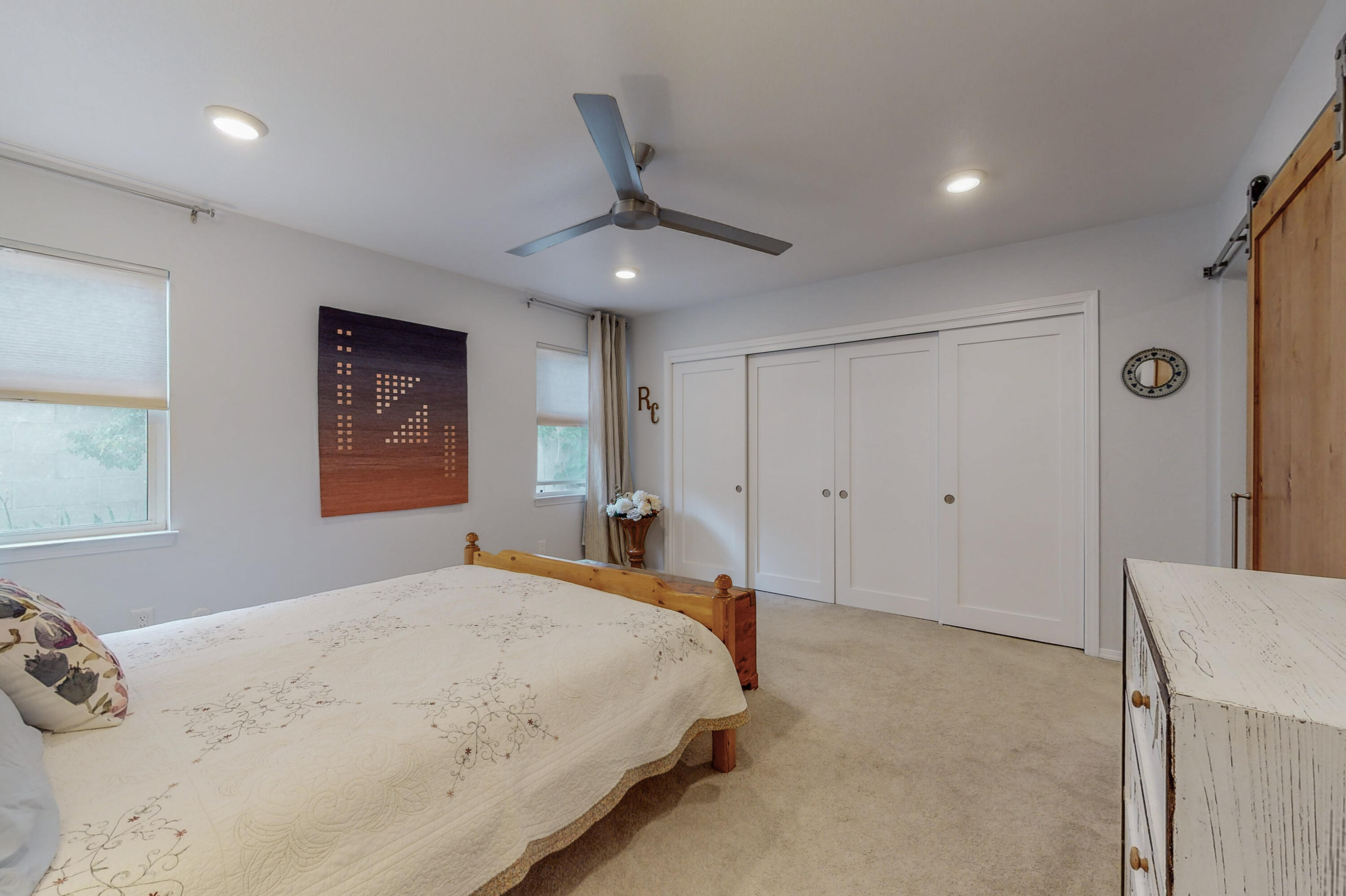 8132 Otero Avenue NE