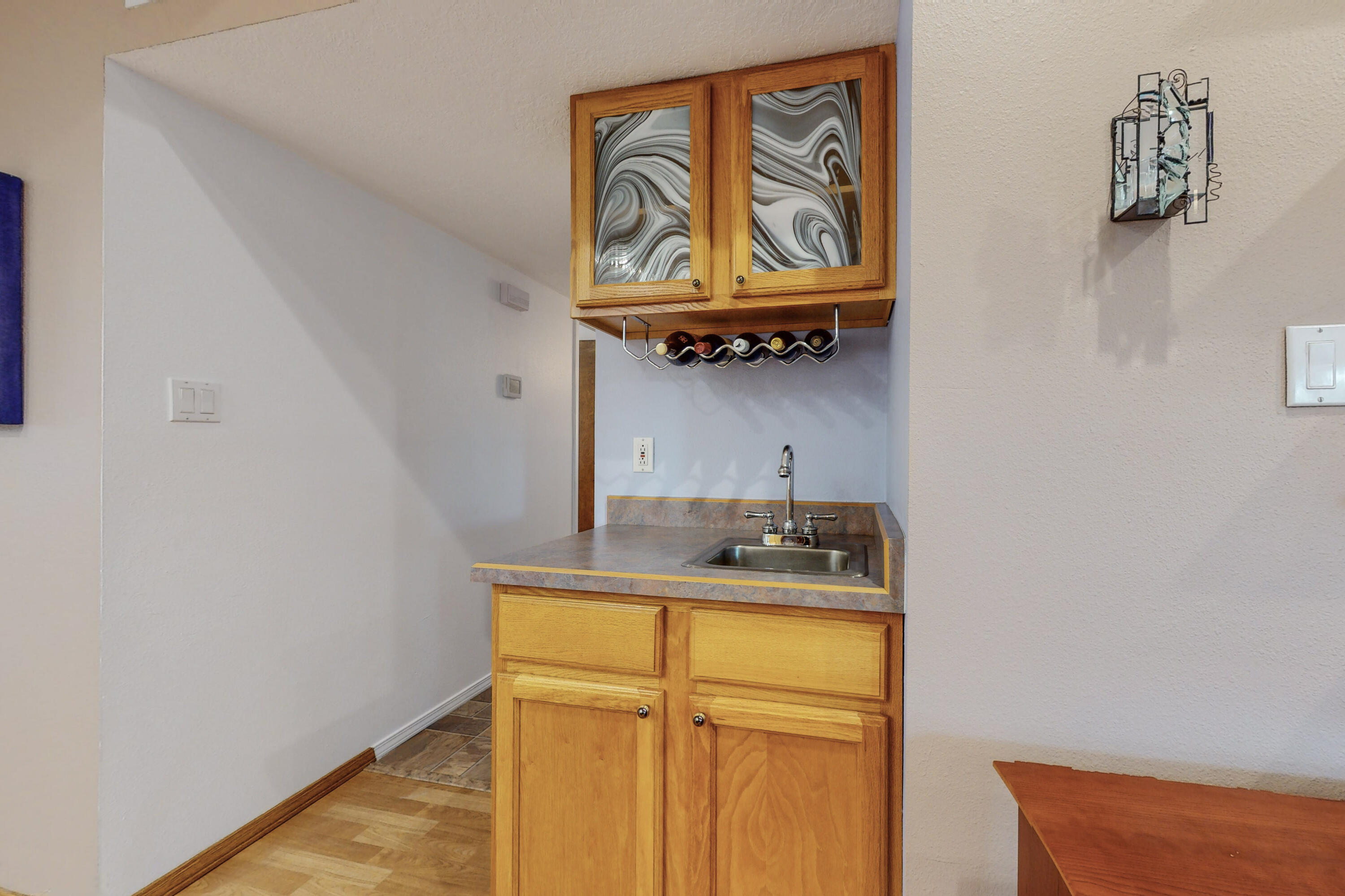 8132 Otero Avenue NE