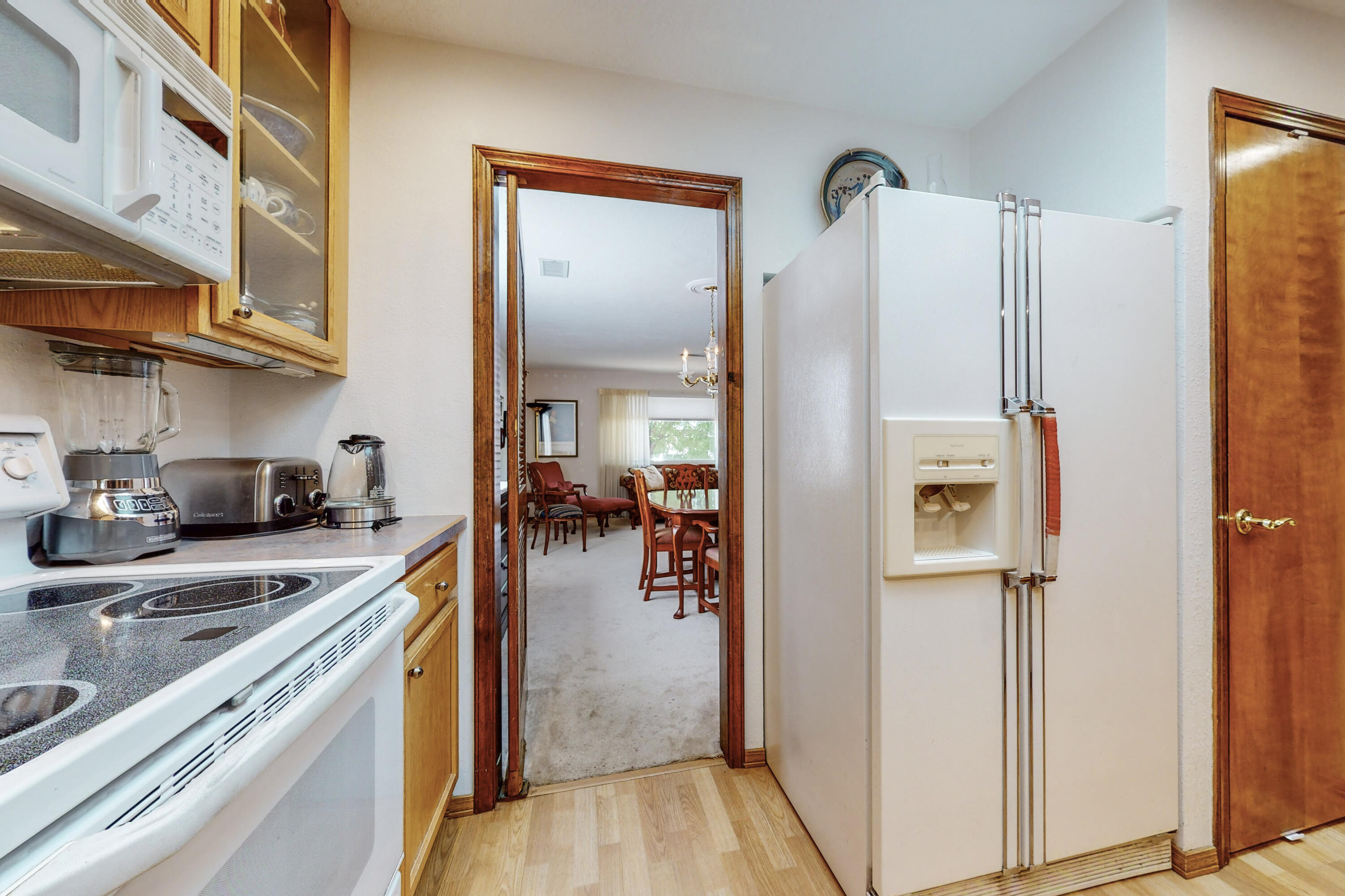 8132 Otero Avenue NE