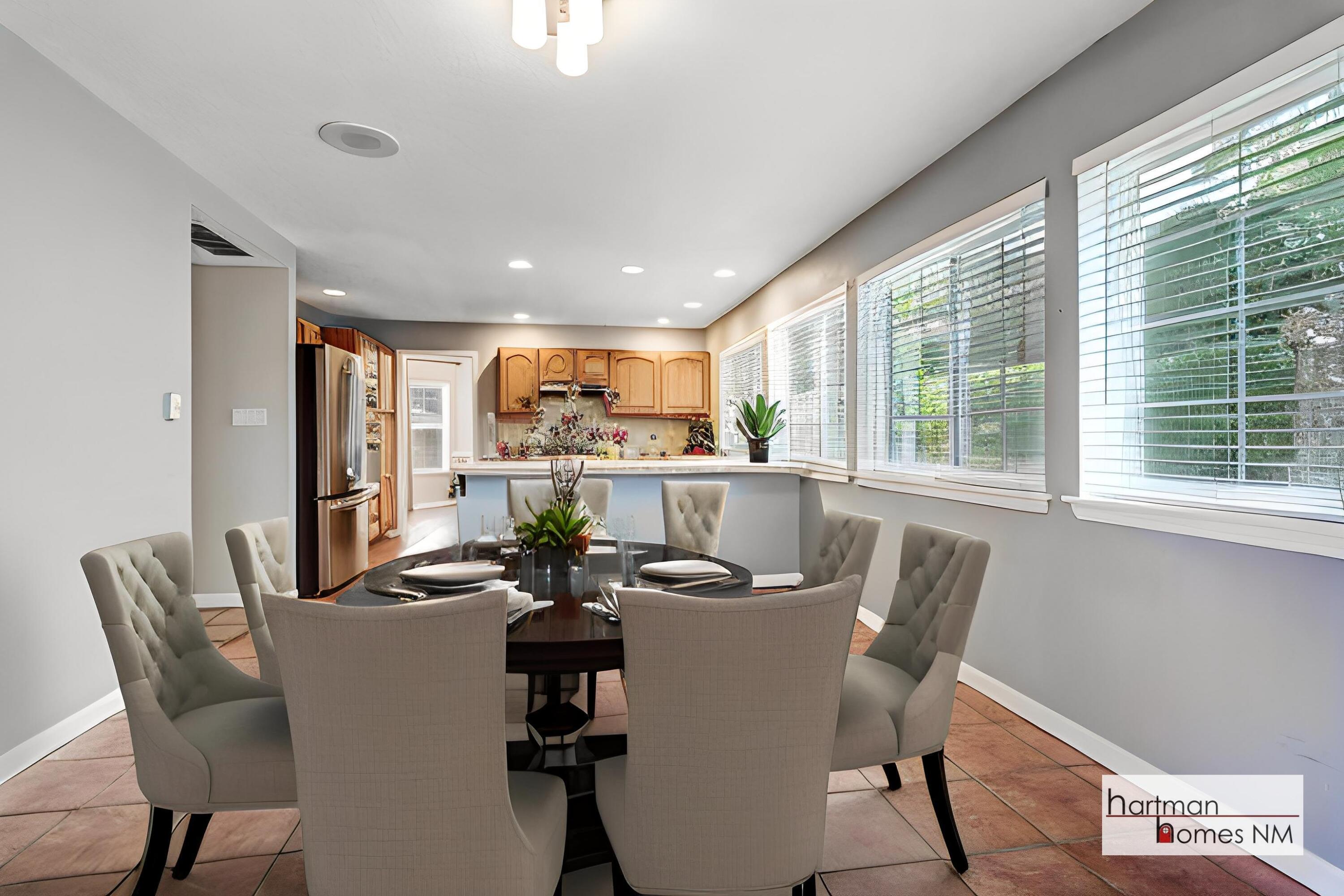 6100 Rosetree Place NE