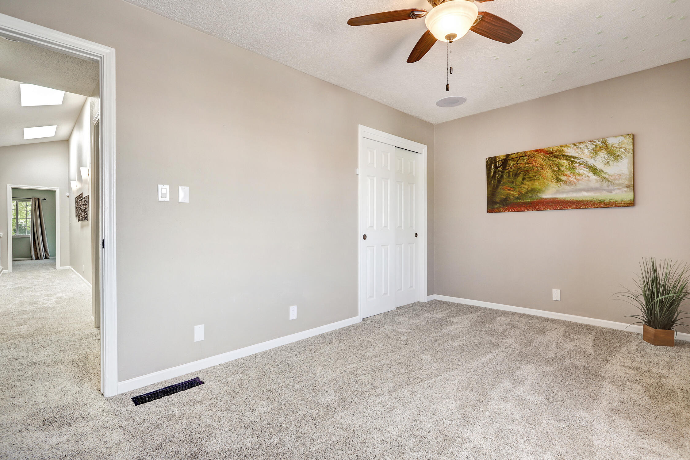 6100 Rosetree Place NE