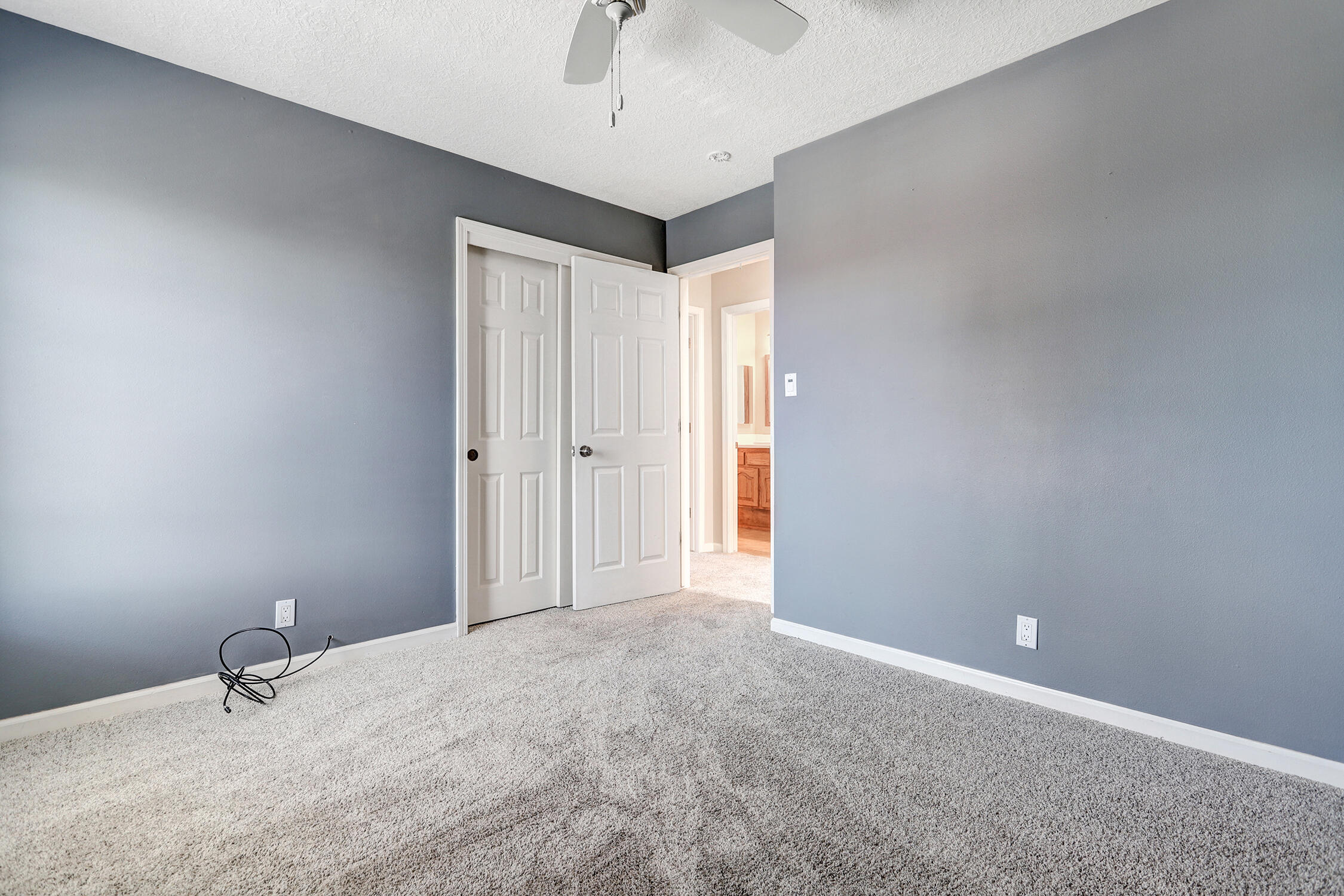 6100 Rosetree Place NE