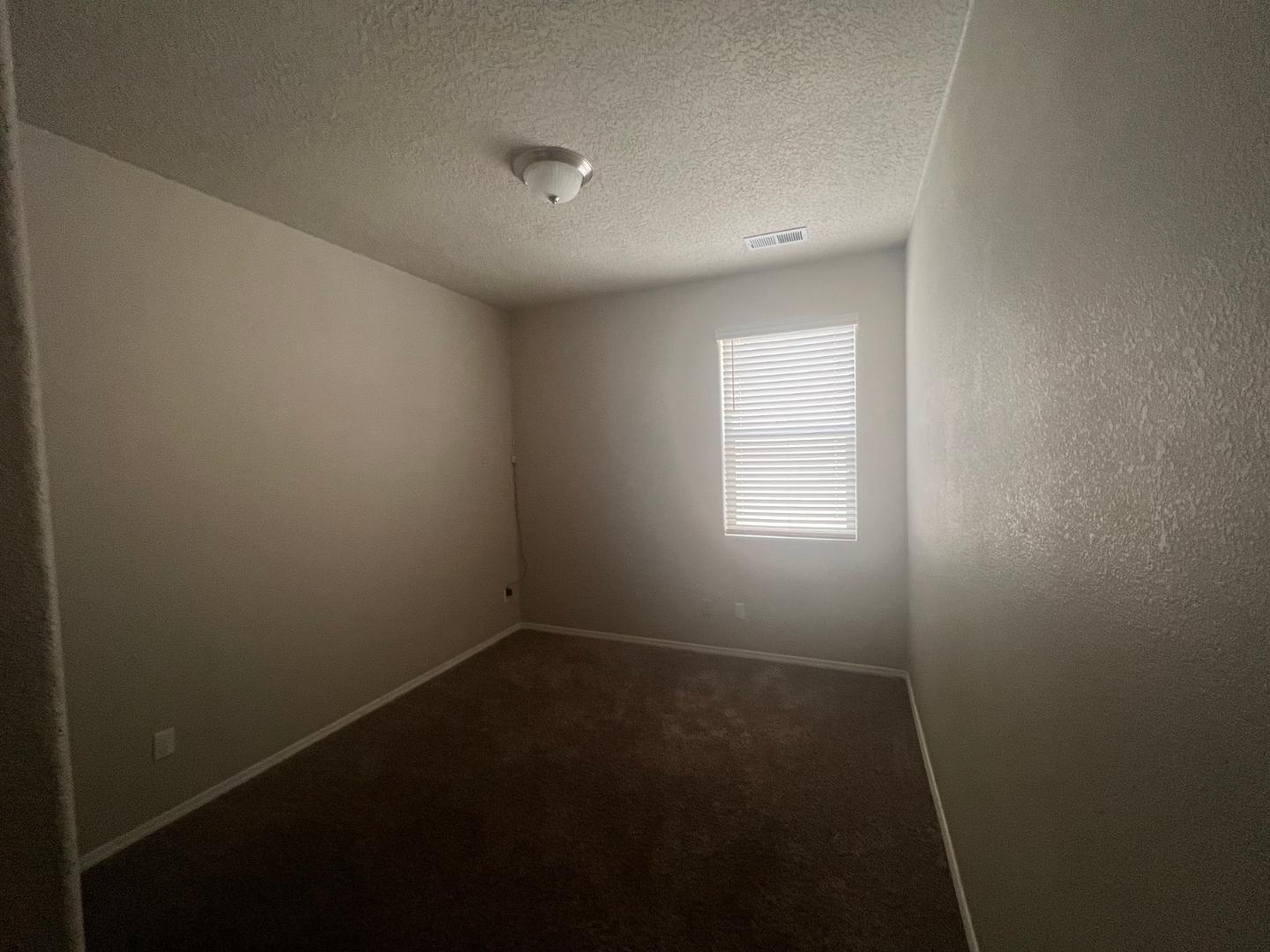 1741 Valle Vista Road NW