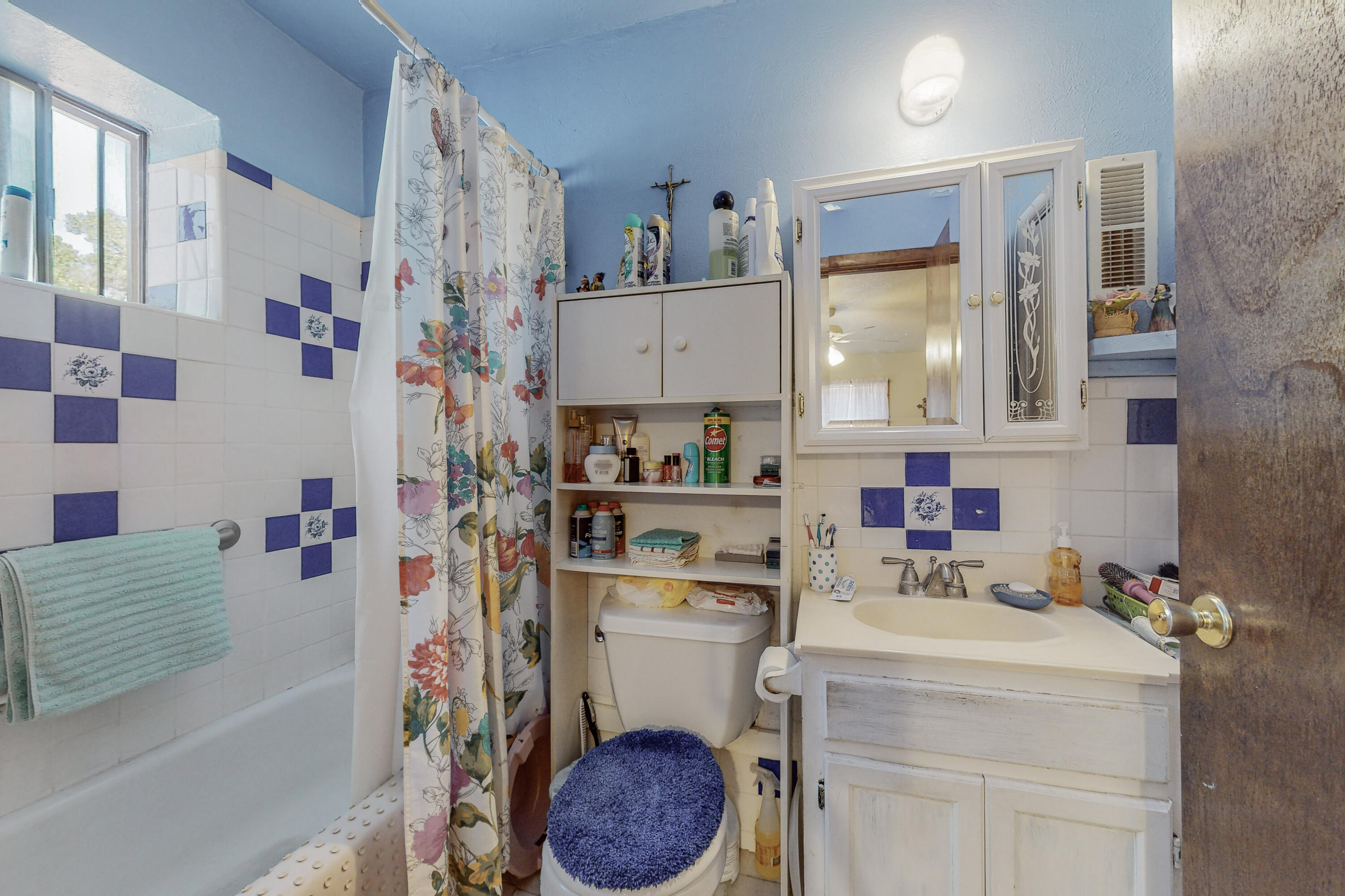 57 Eastside School Road