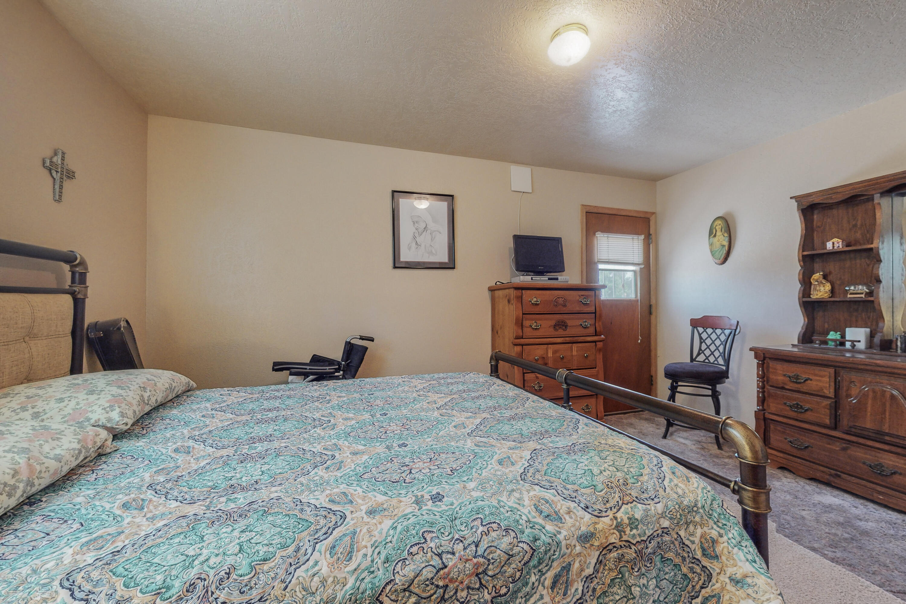 57 Eastside School Road