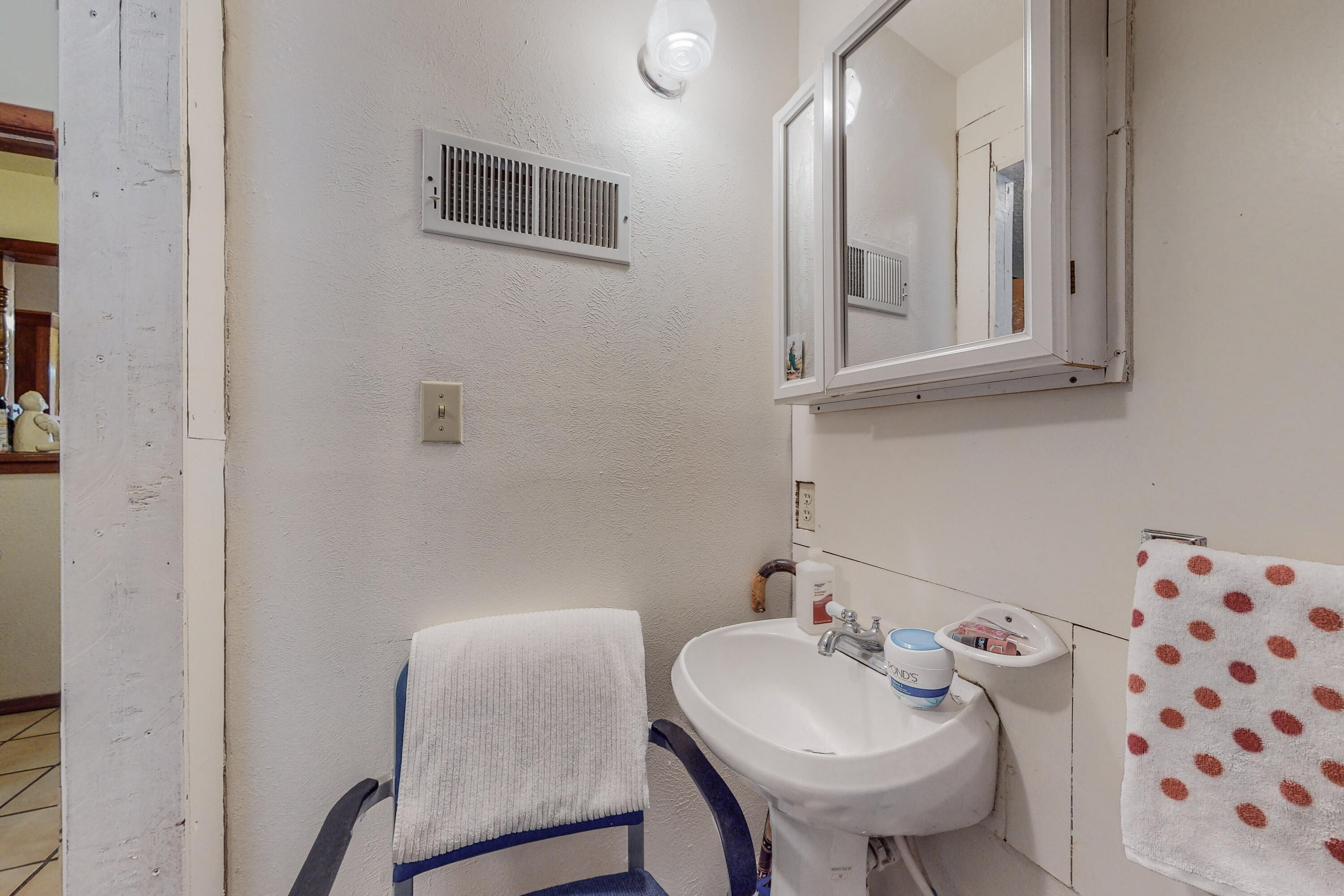 57 Eastside School Road