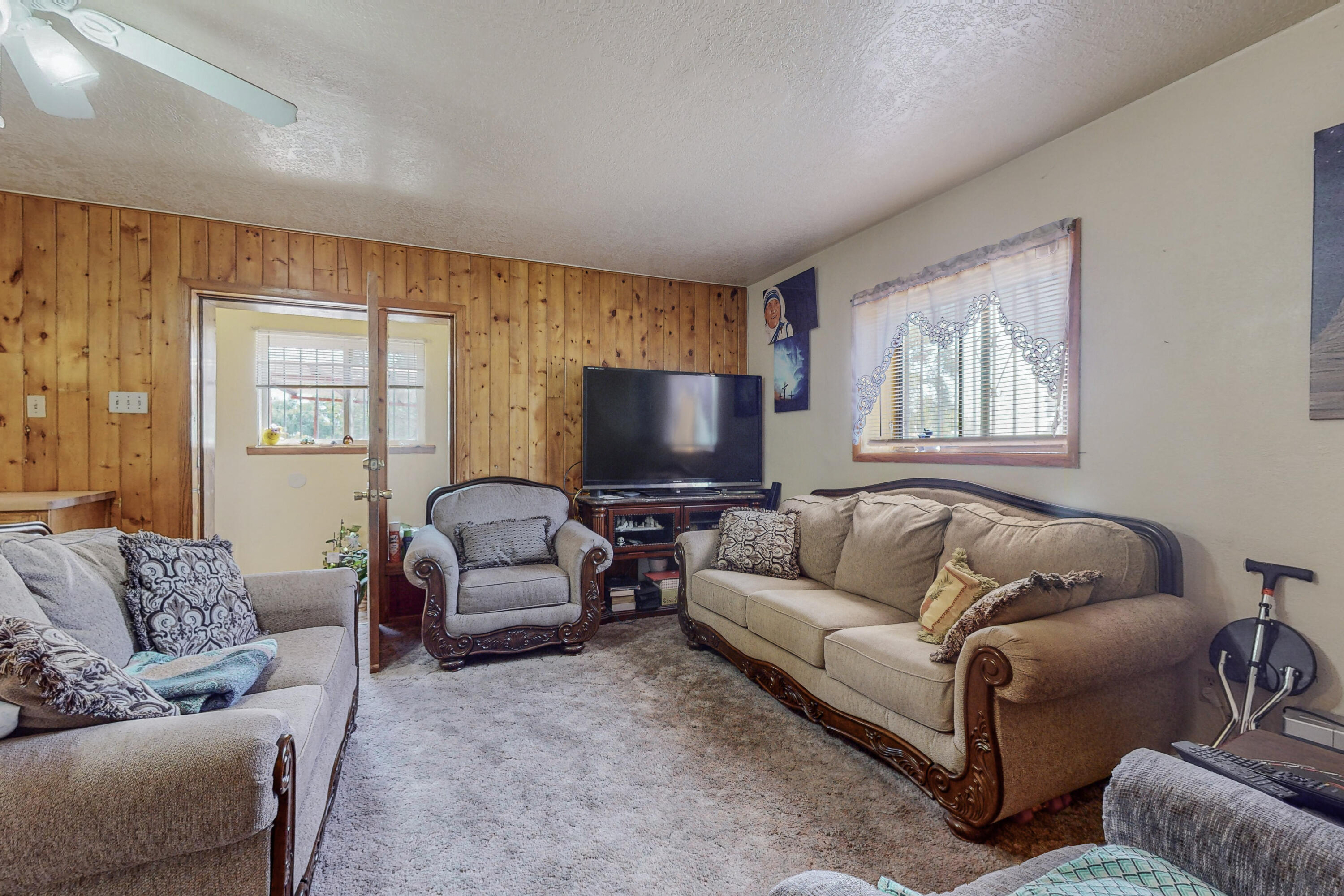 57 Eastside School Road