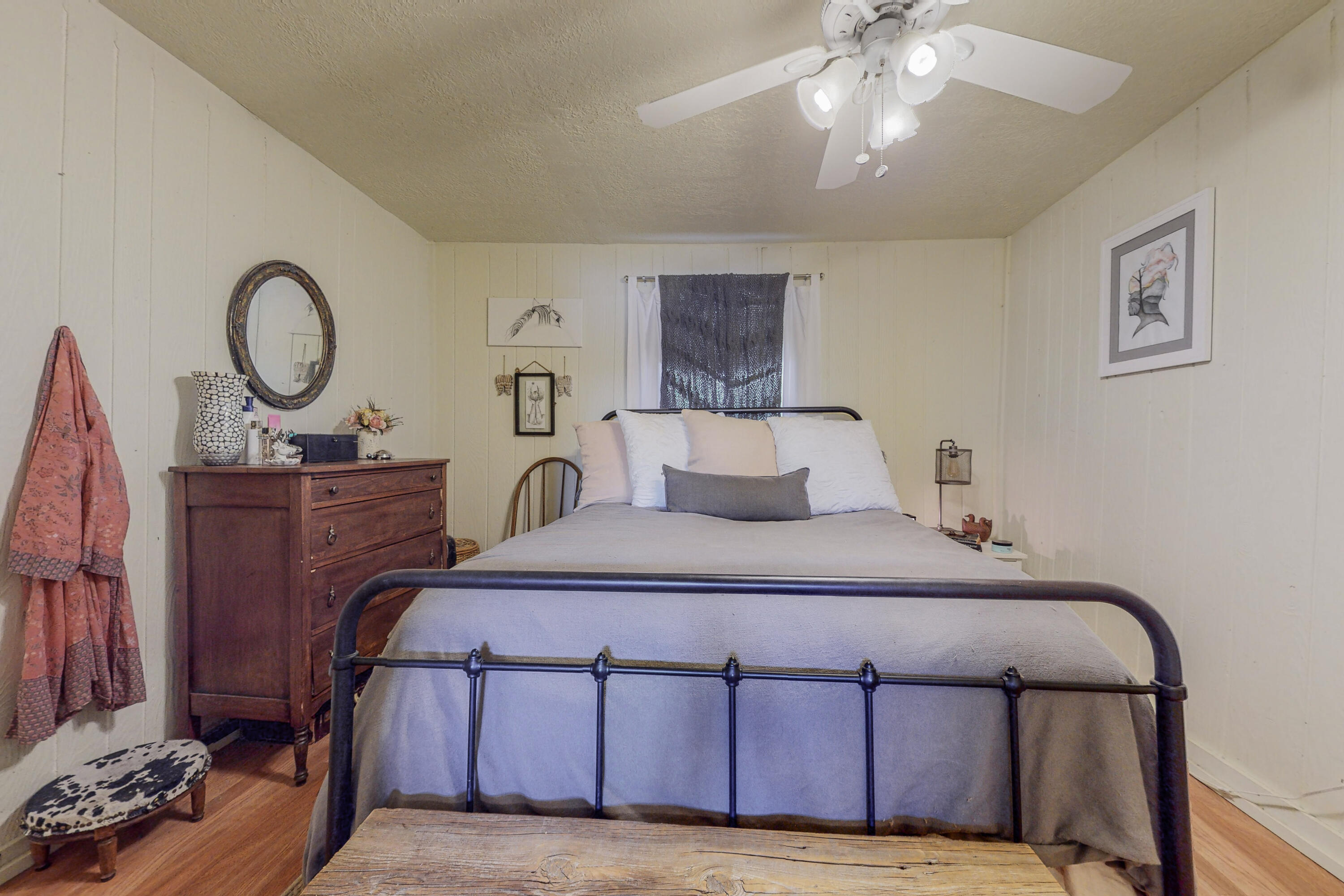 57 Eastside School Road