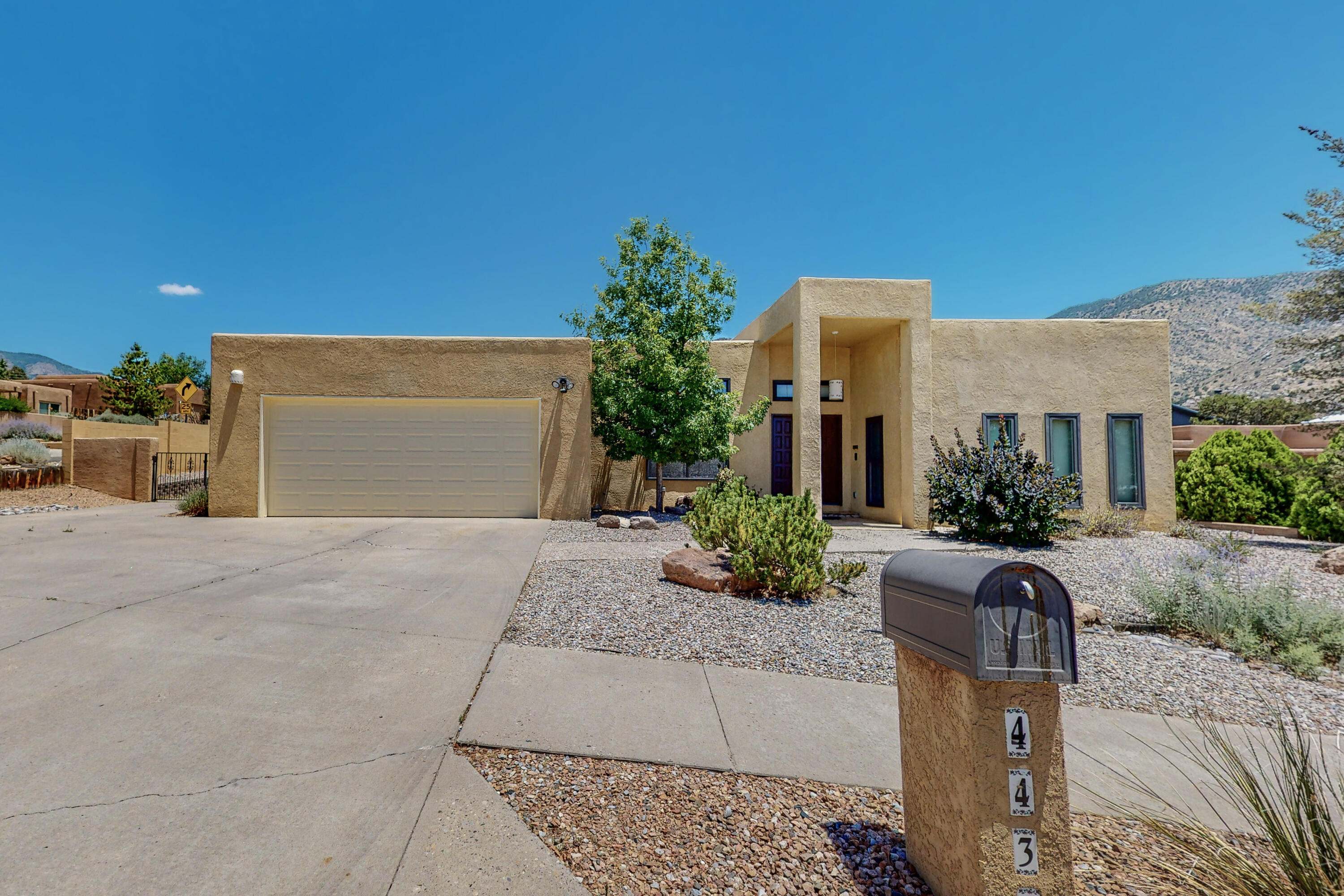 4434 Sherre Drive NE