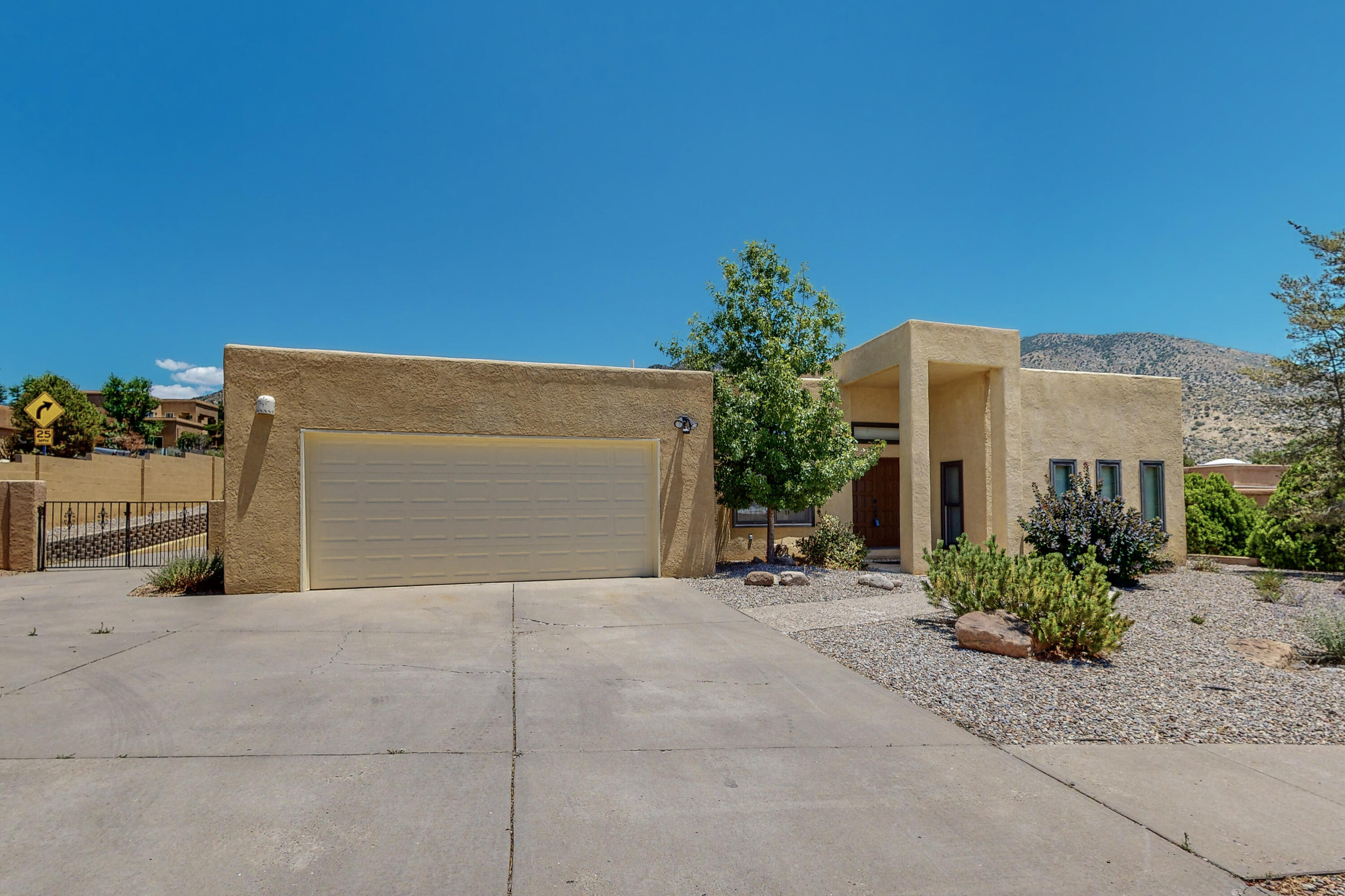 4434 Sherre Drive NE