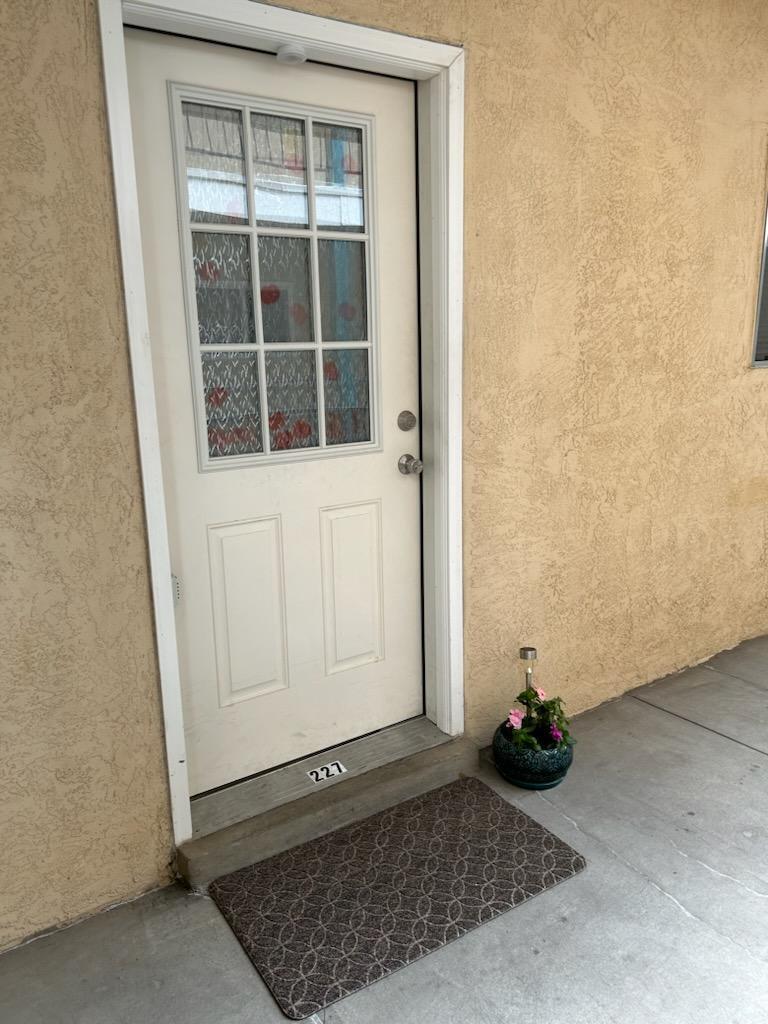 4200 Montgomery Boulevard NE 227