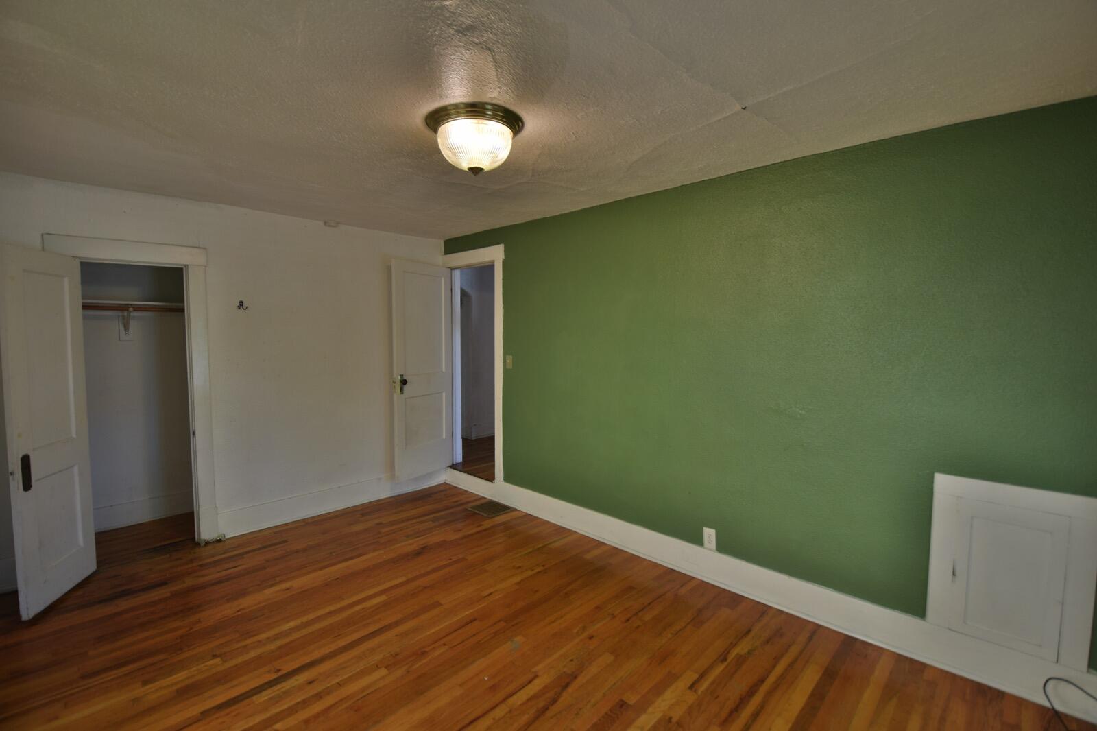 223 Cornell Drive SE