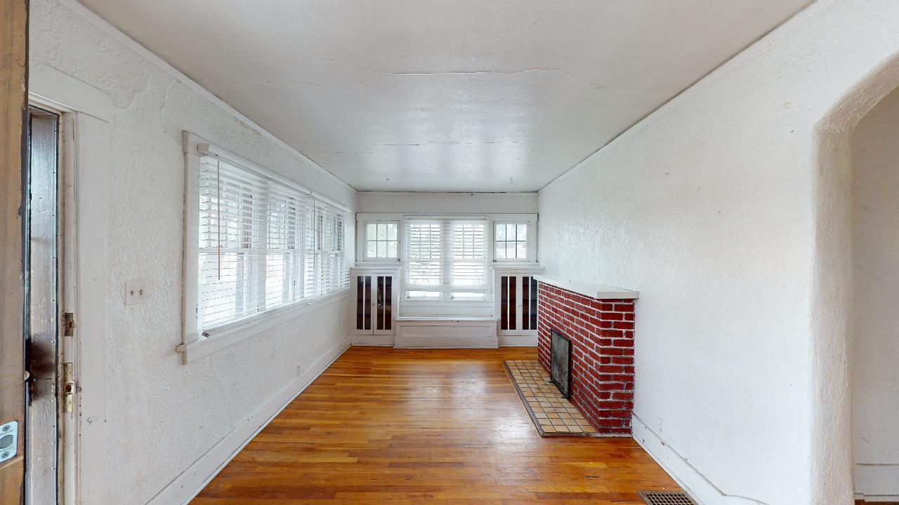 223 Cornell Drive SE