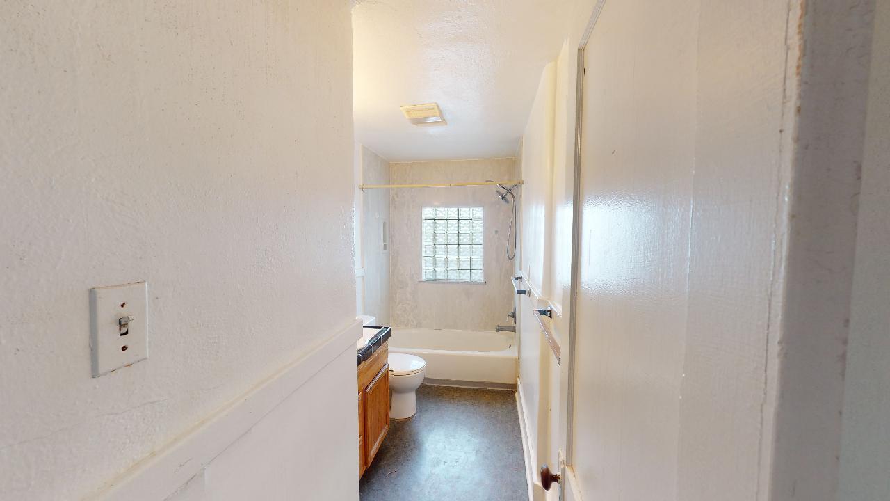 223 Cornell Drive SE