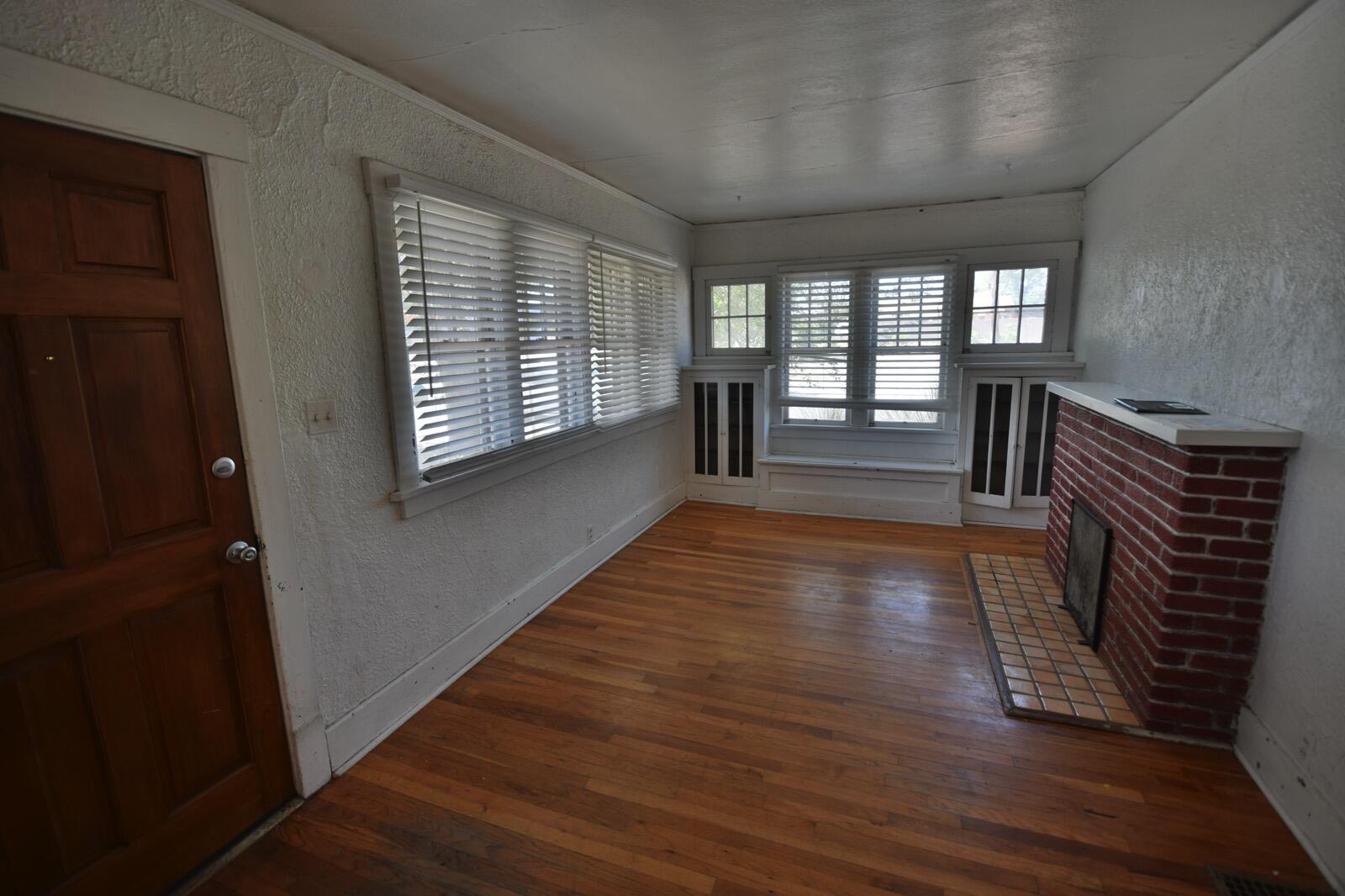 223 Cornell Drive SE