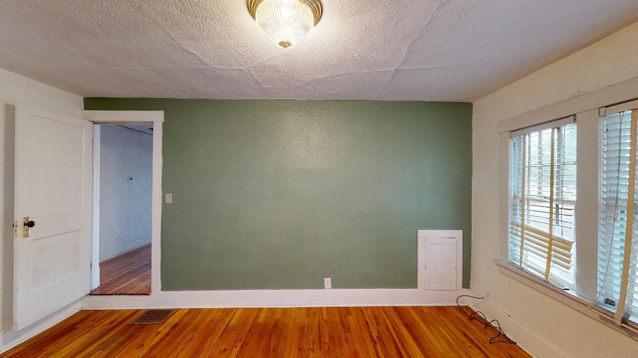 223 Cornell Drive SE