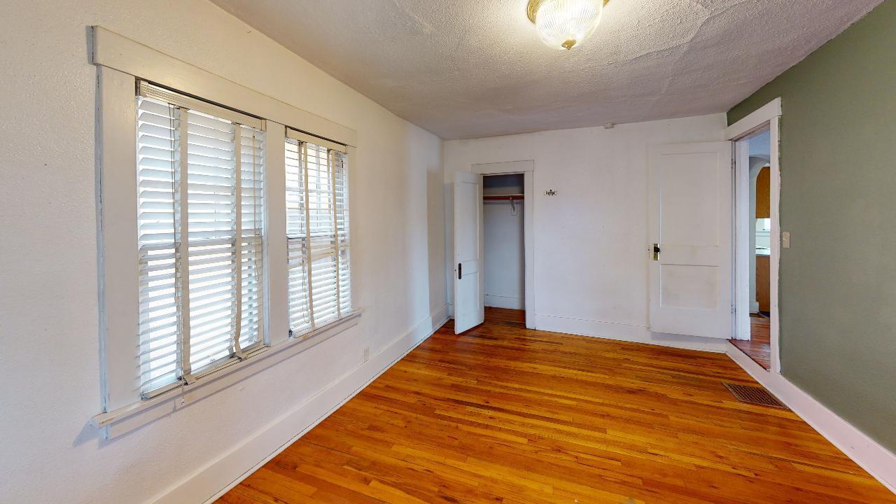 223 Cornell Drive SE