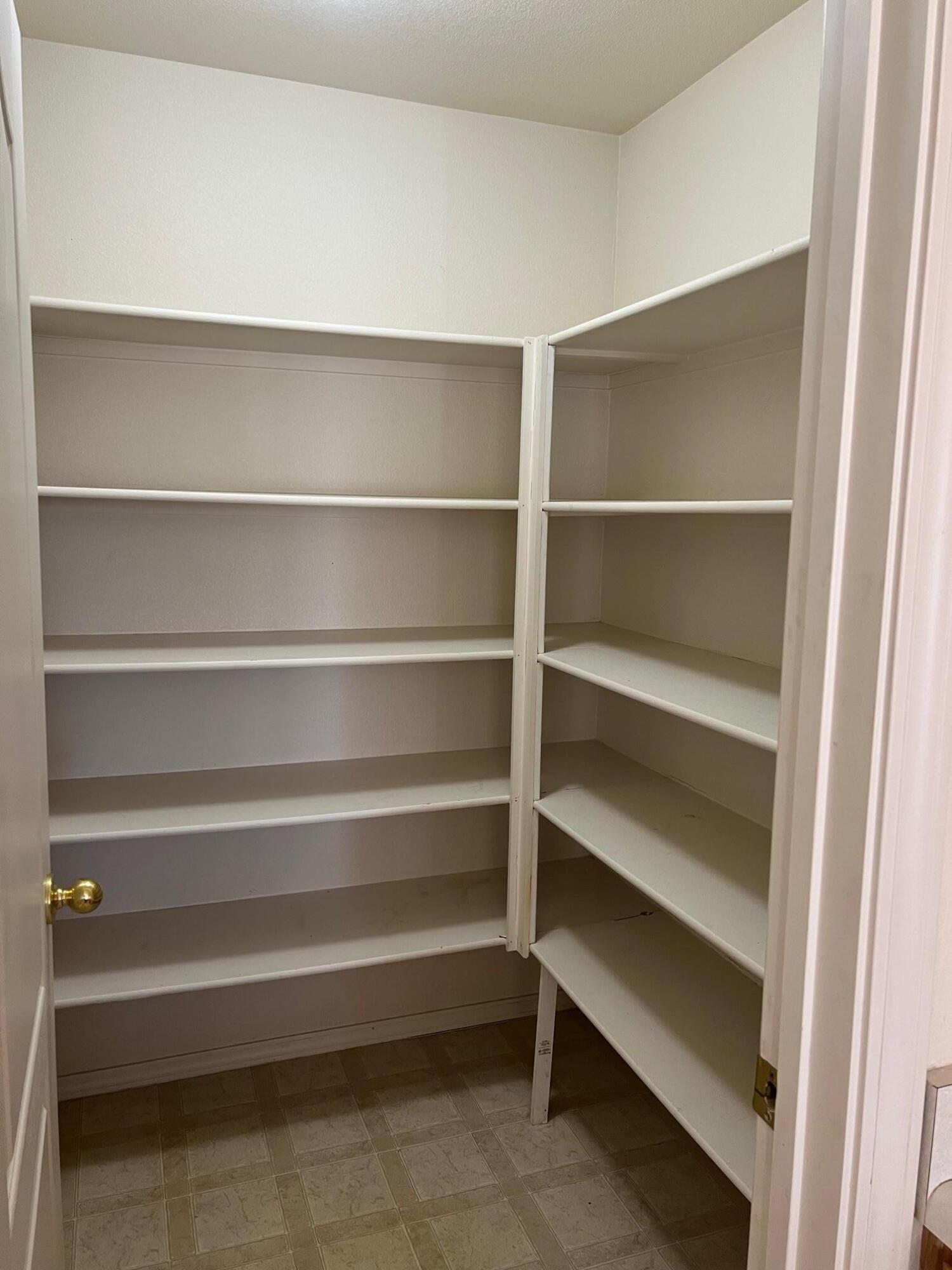 7868 Latir Mesa Road NW