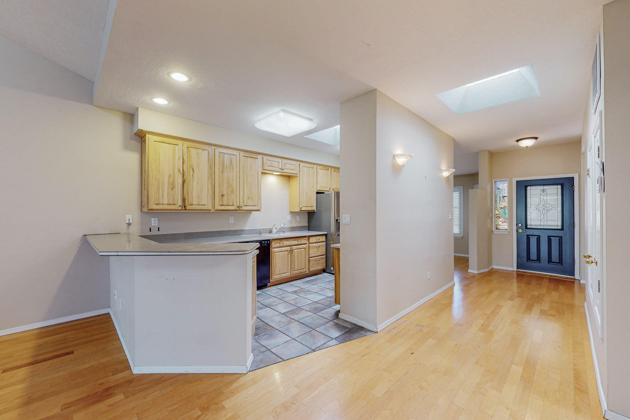 596 Eastlake Drive SE