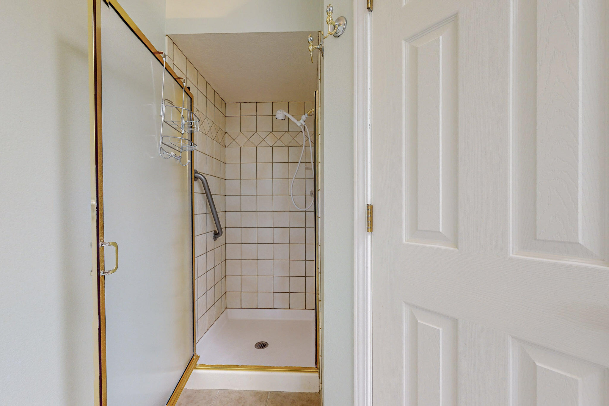 596 Eastlake Drive SE