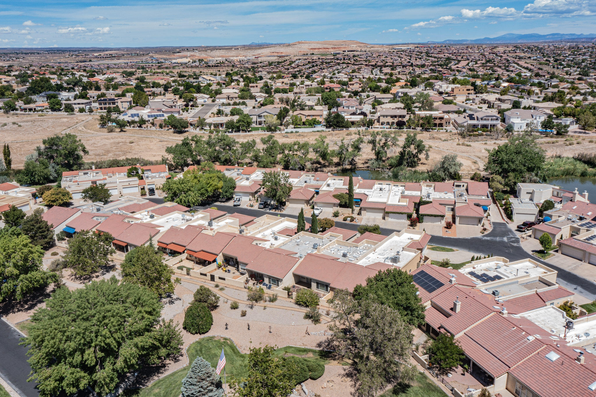 596 Eastlake Drive SE