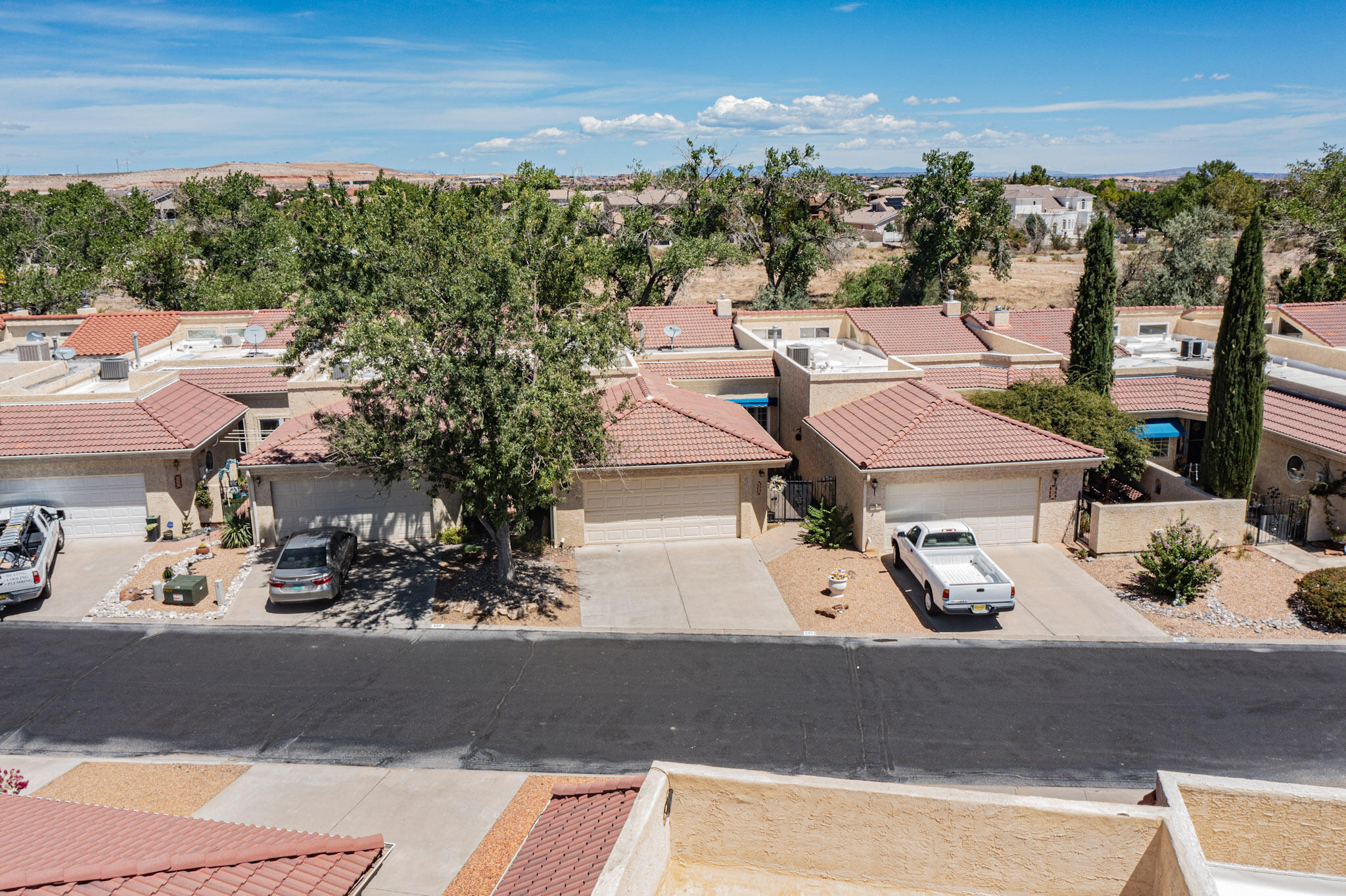 596 Eastlake Drive SE