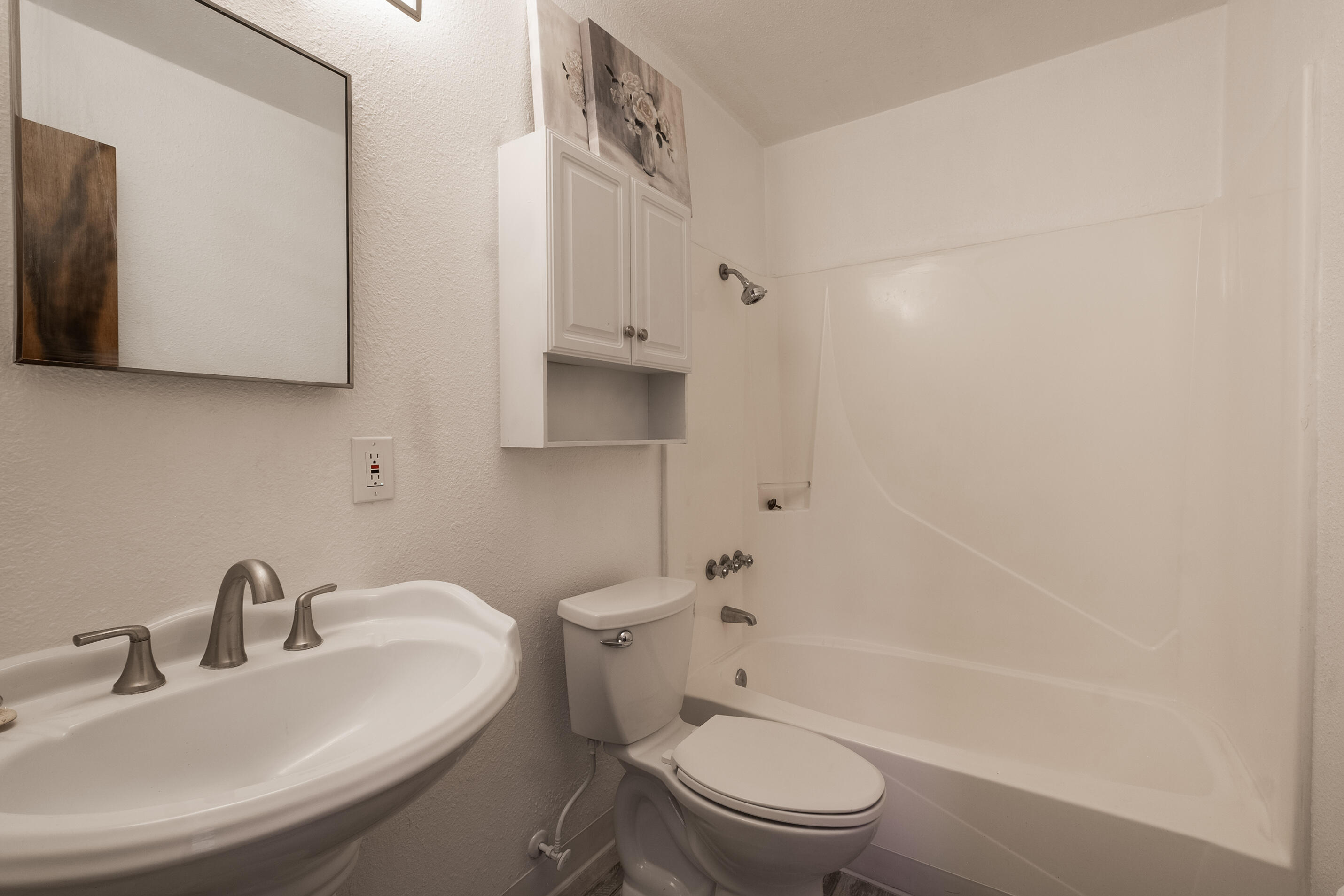 5216 Valle Vista Drive NW