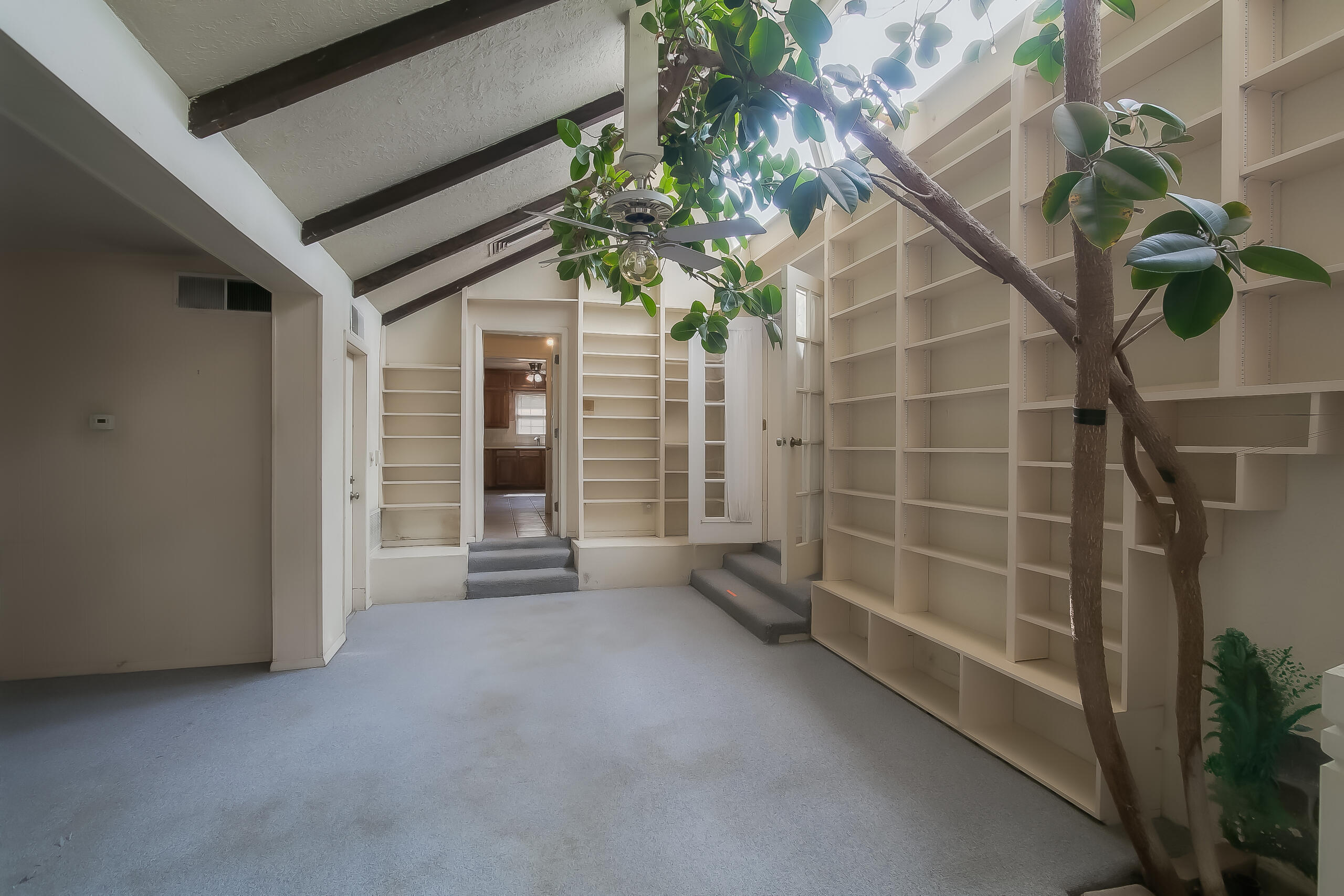 813 Calle Del Corte NE