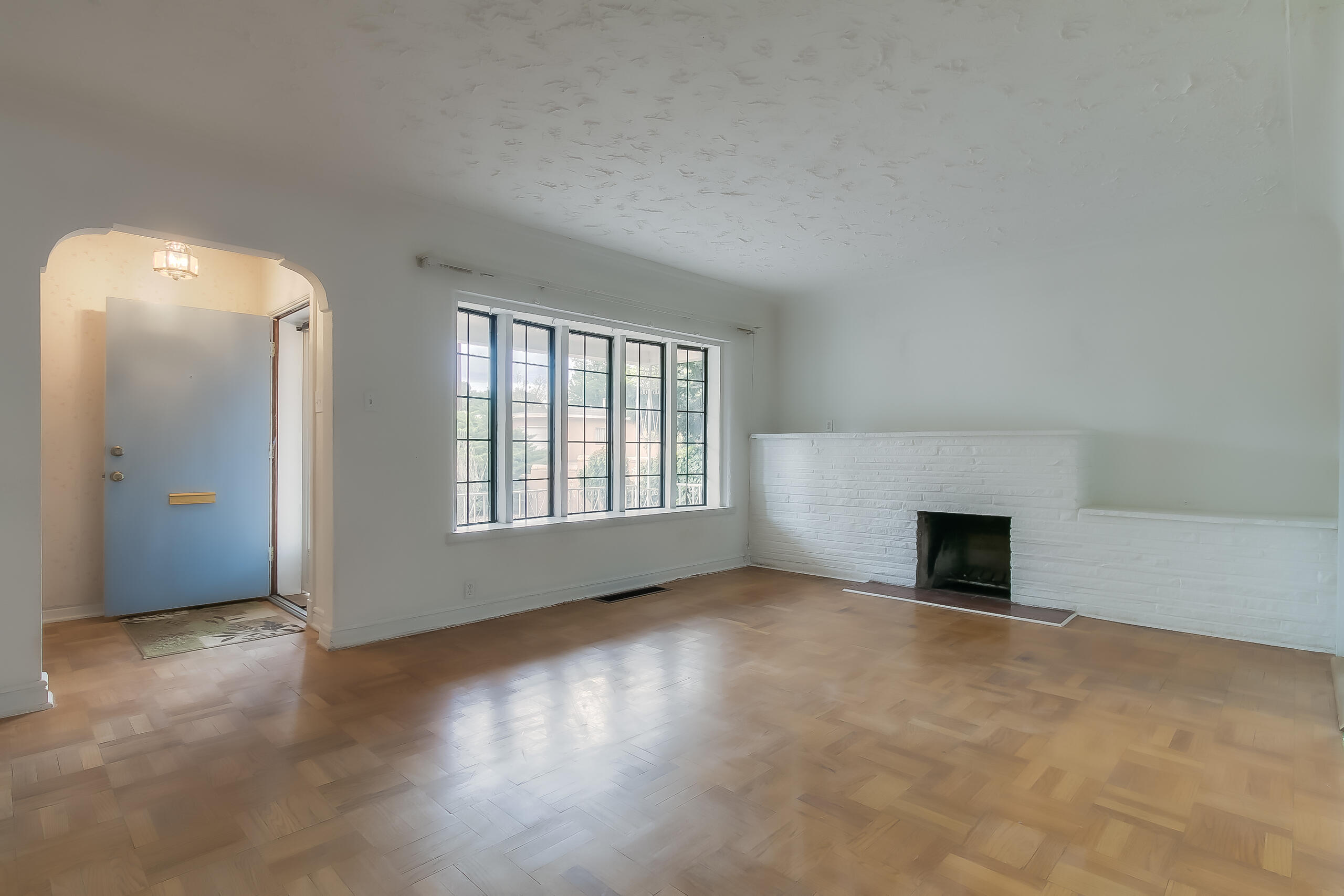 813 Calle Del Corte NE