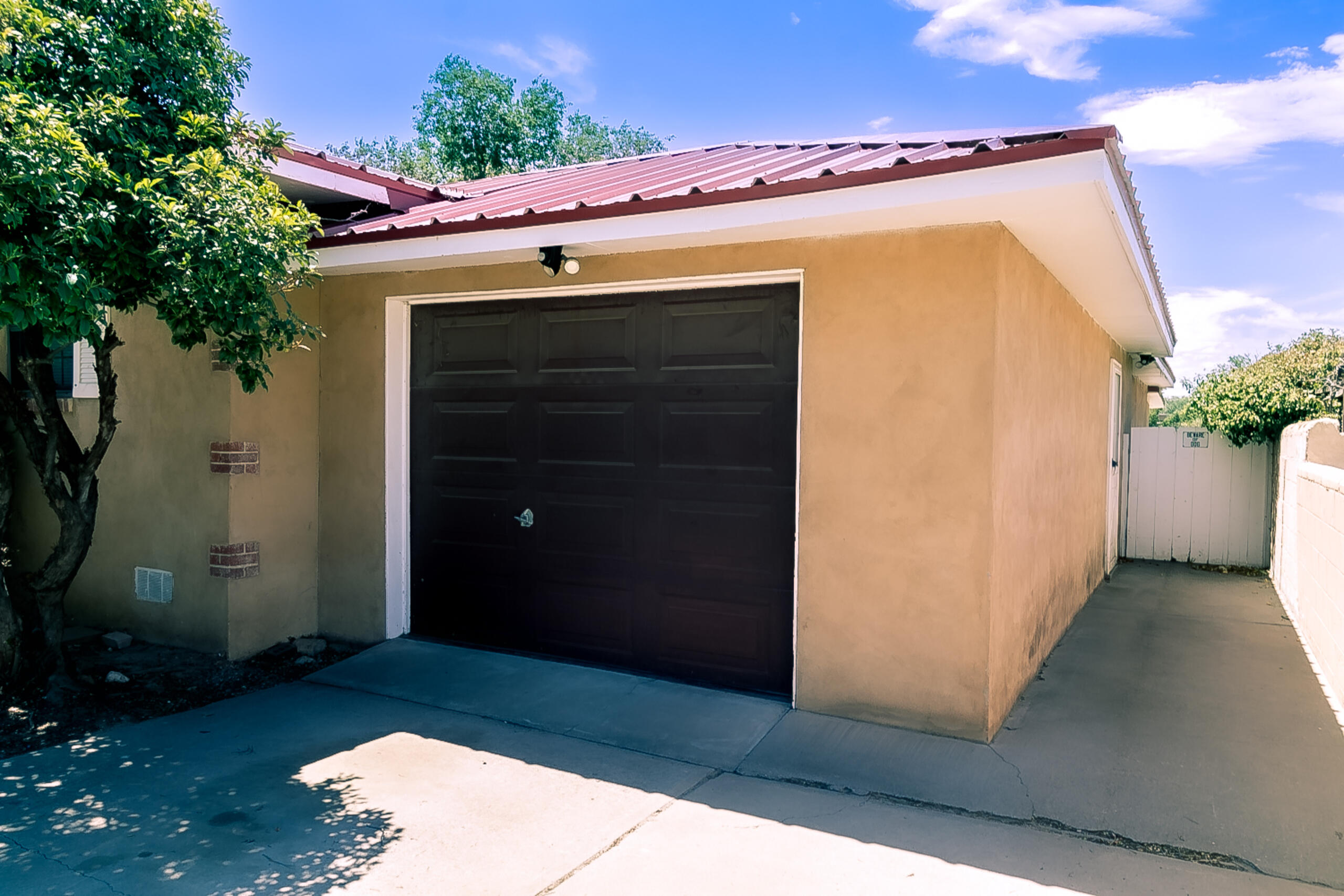 813 Calle Del Corte NE