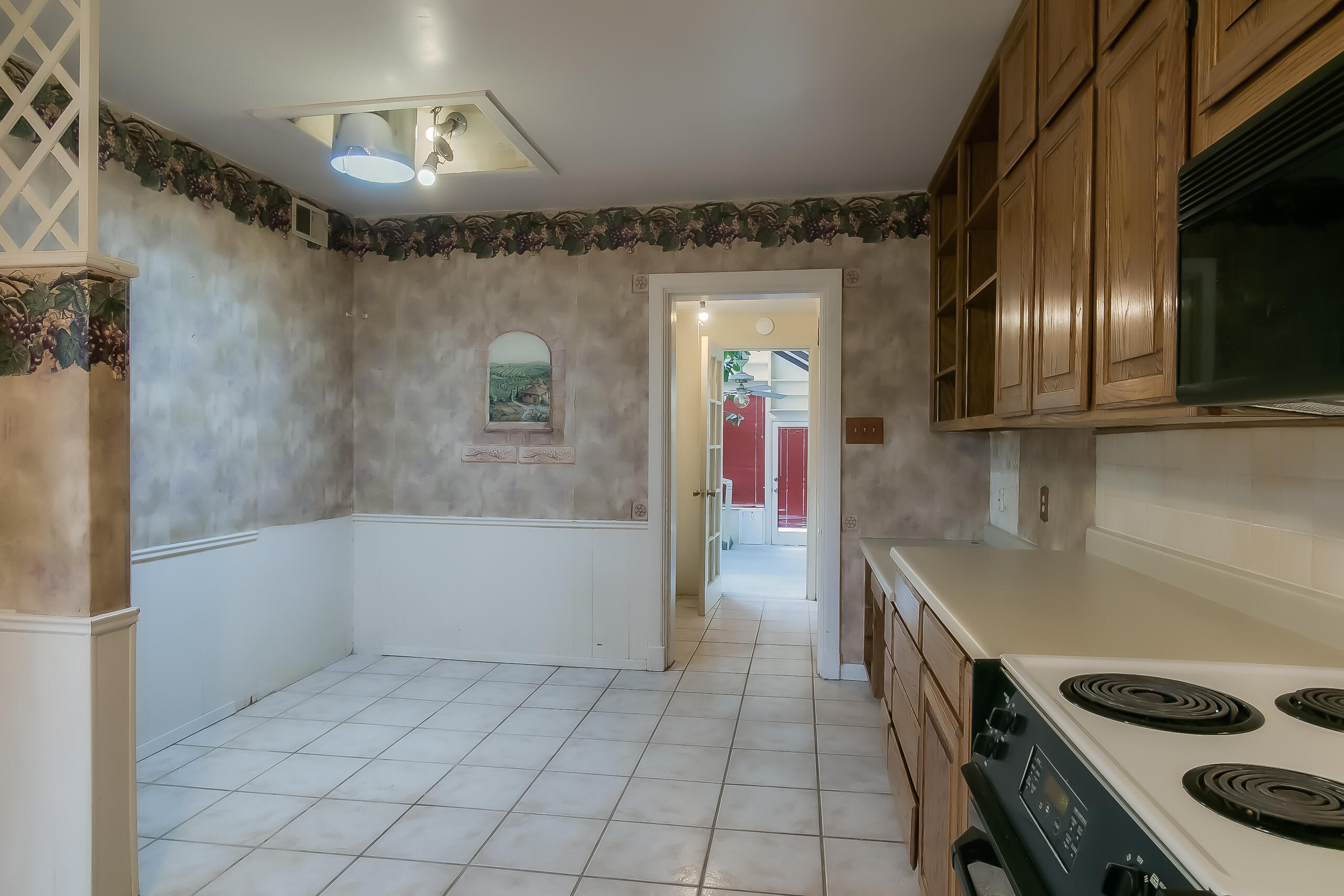 813 Calle Del Corte NE