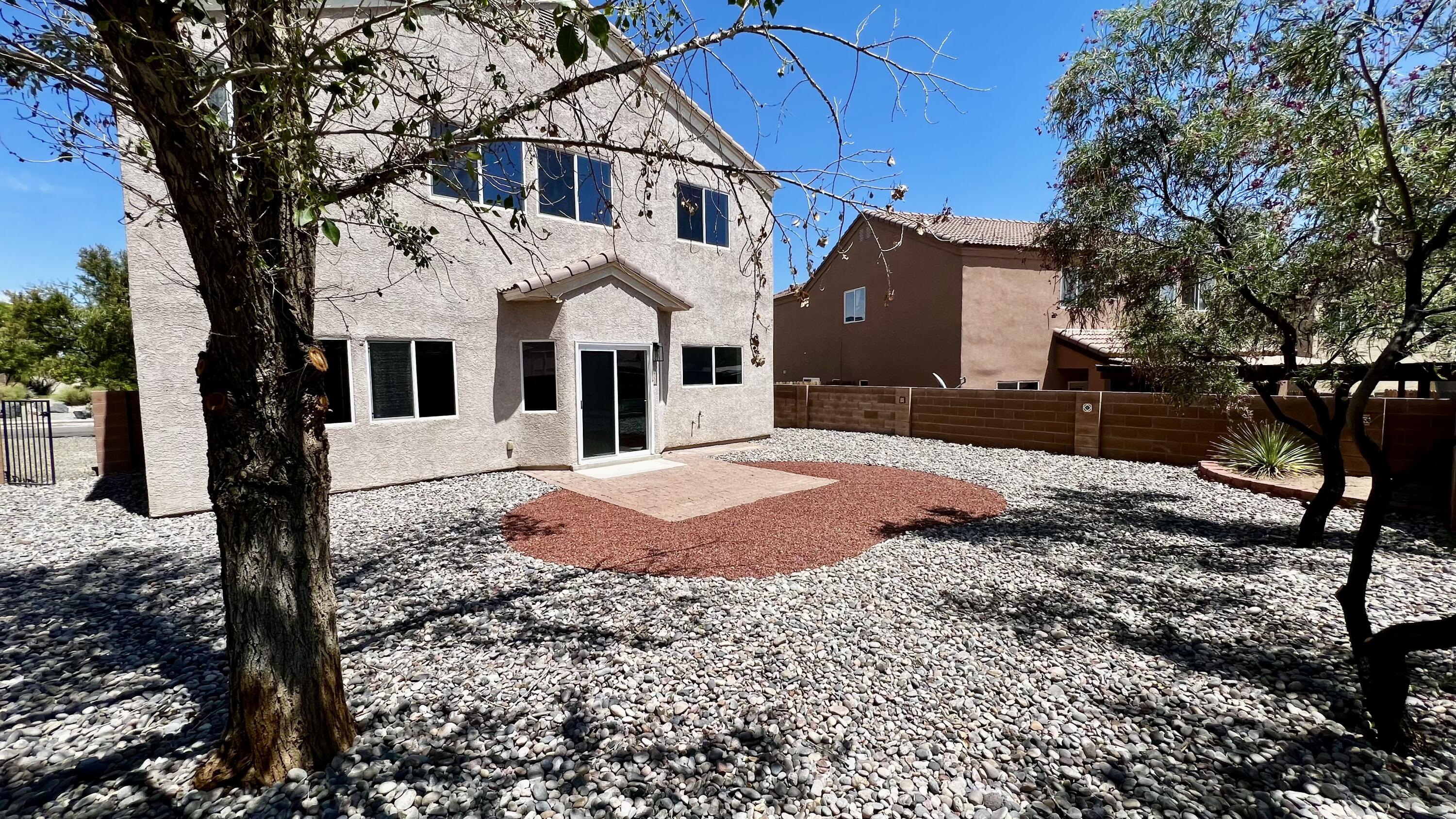 1051 Maroa Street NW