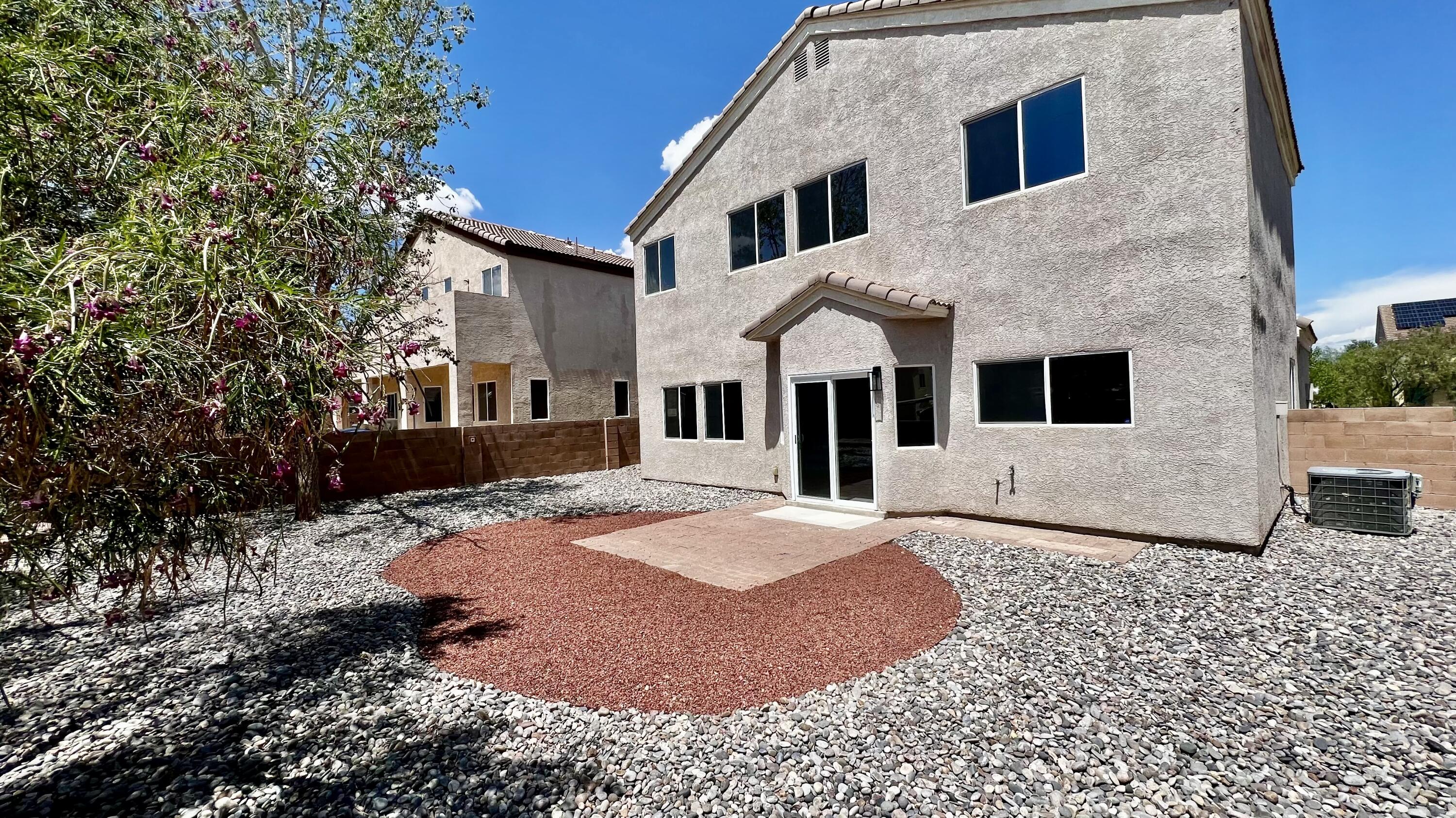 1051 Maroa Street NW