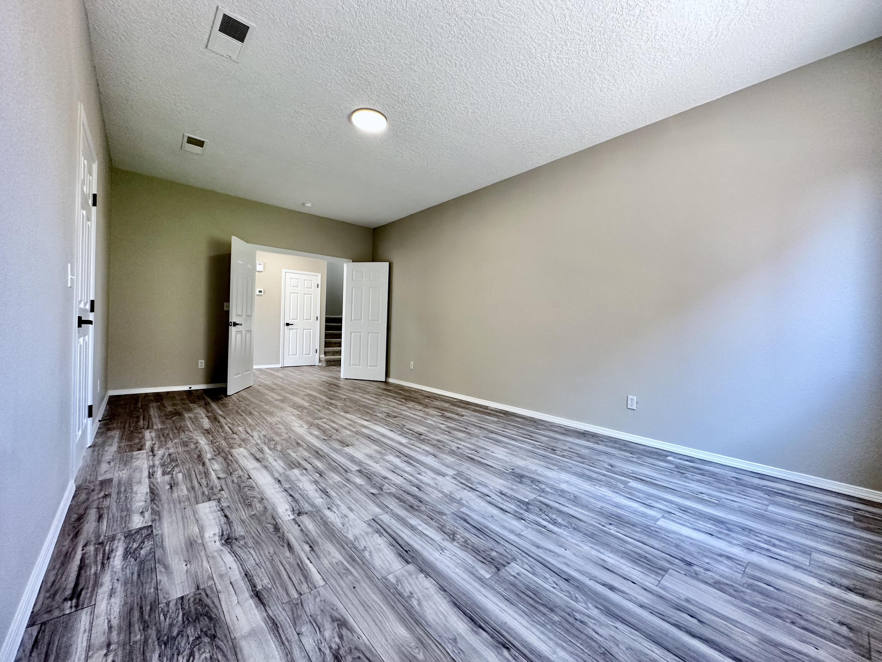 1051 Maroa Street NW