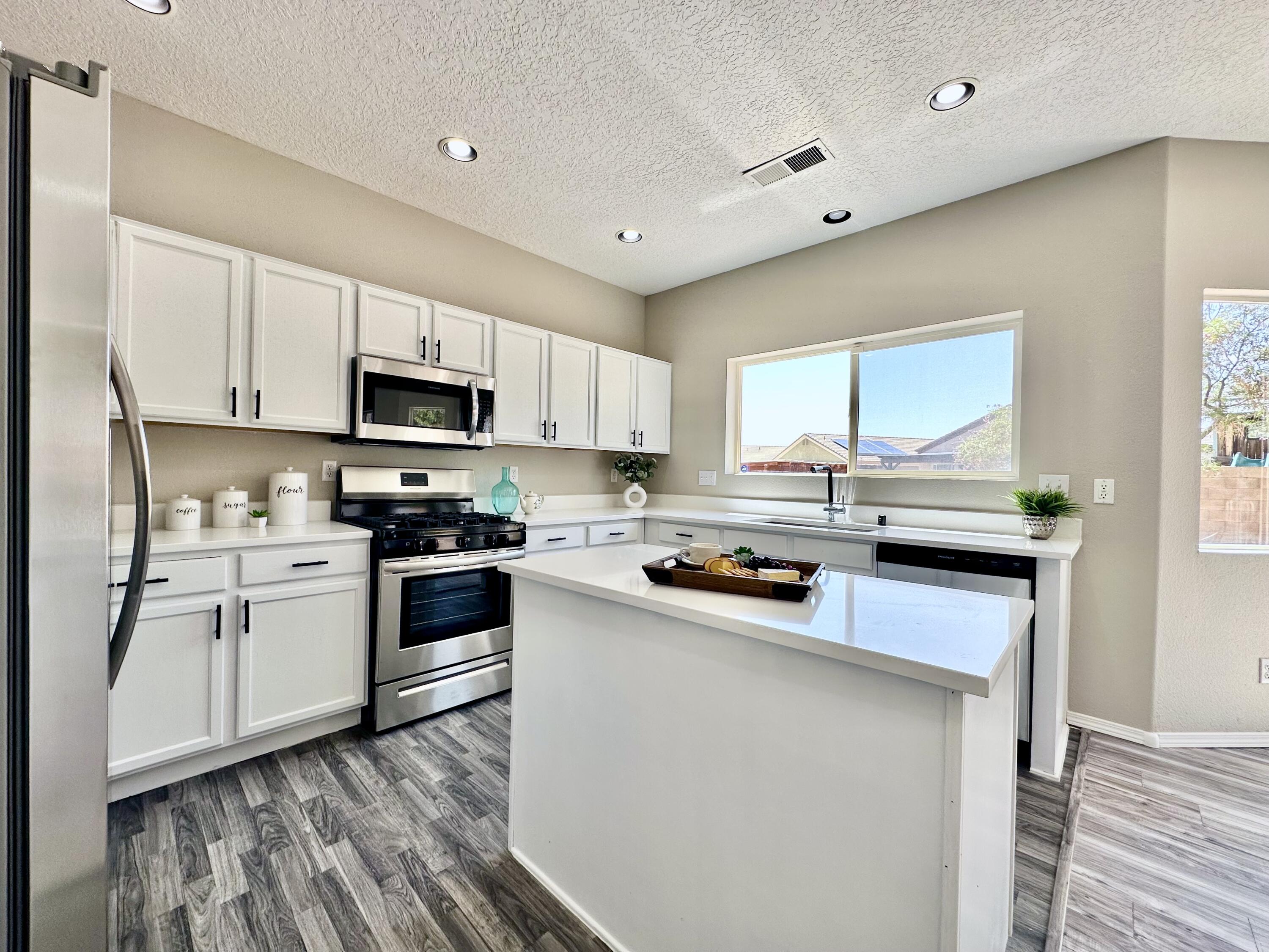 1051 Maroa Street NW