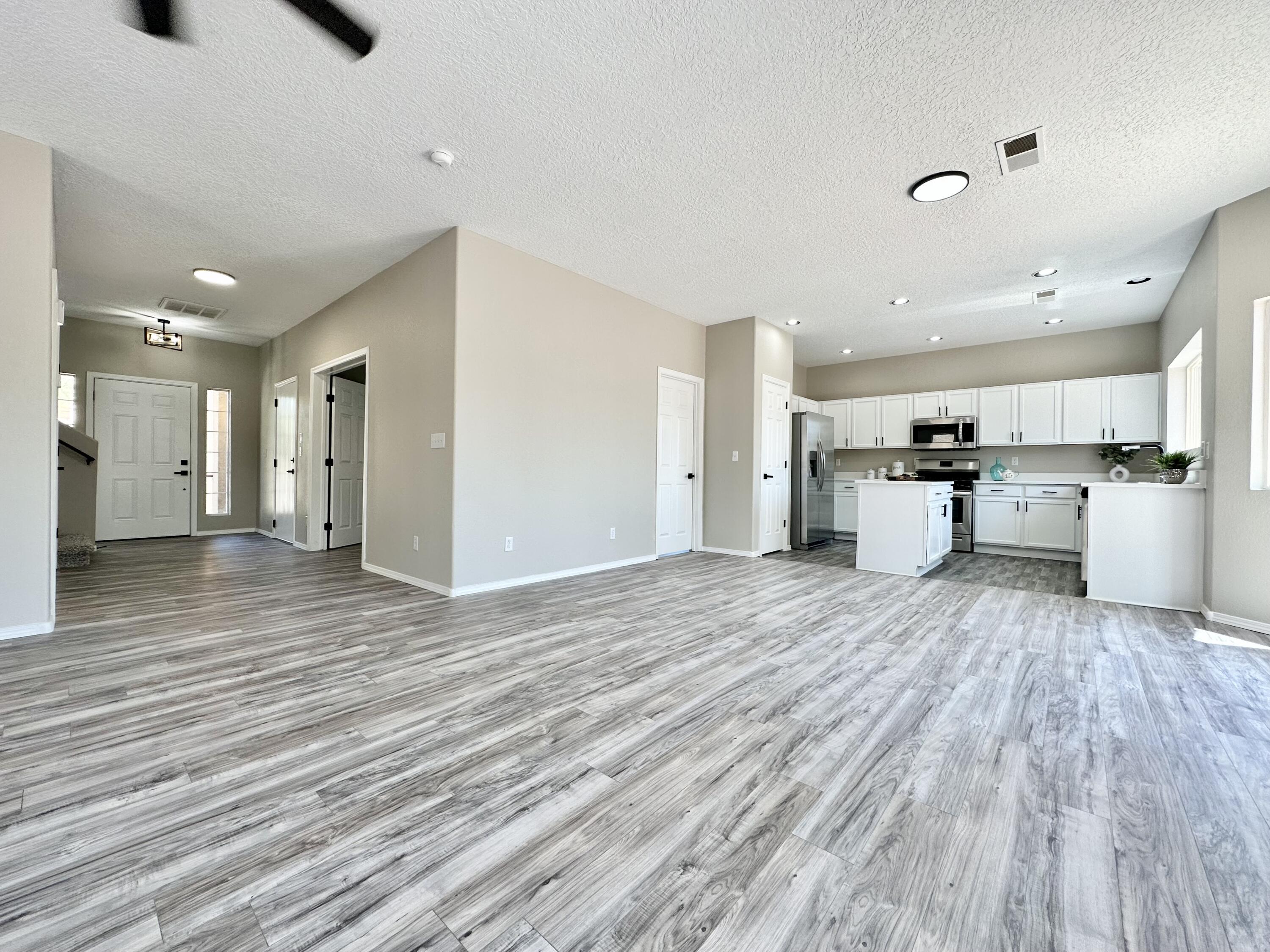 1051 Maroa Street NW