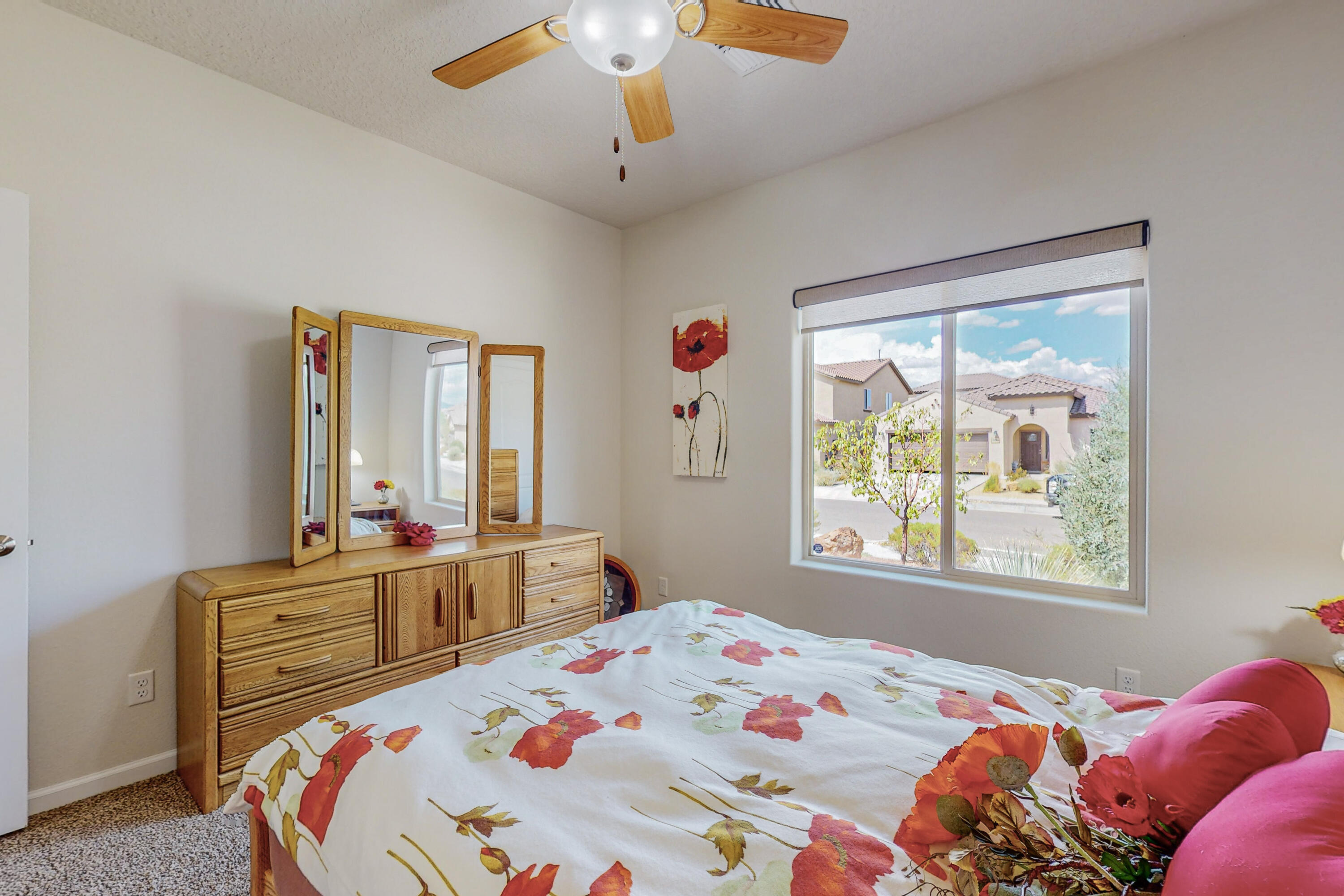 3808 Puenta Alto Avenue NE