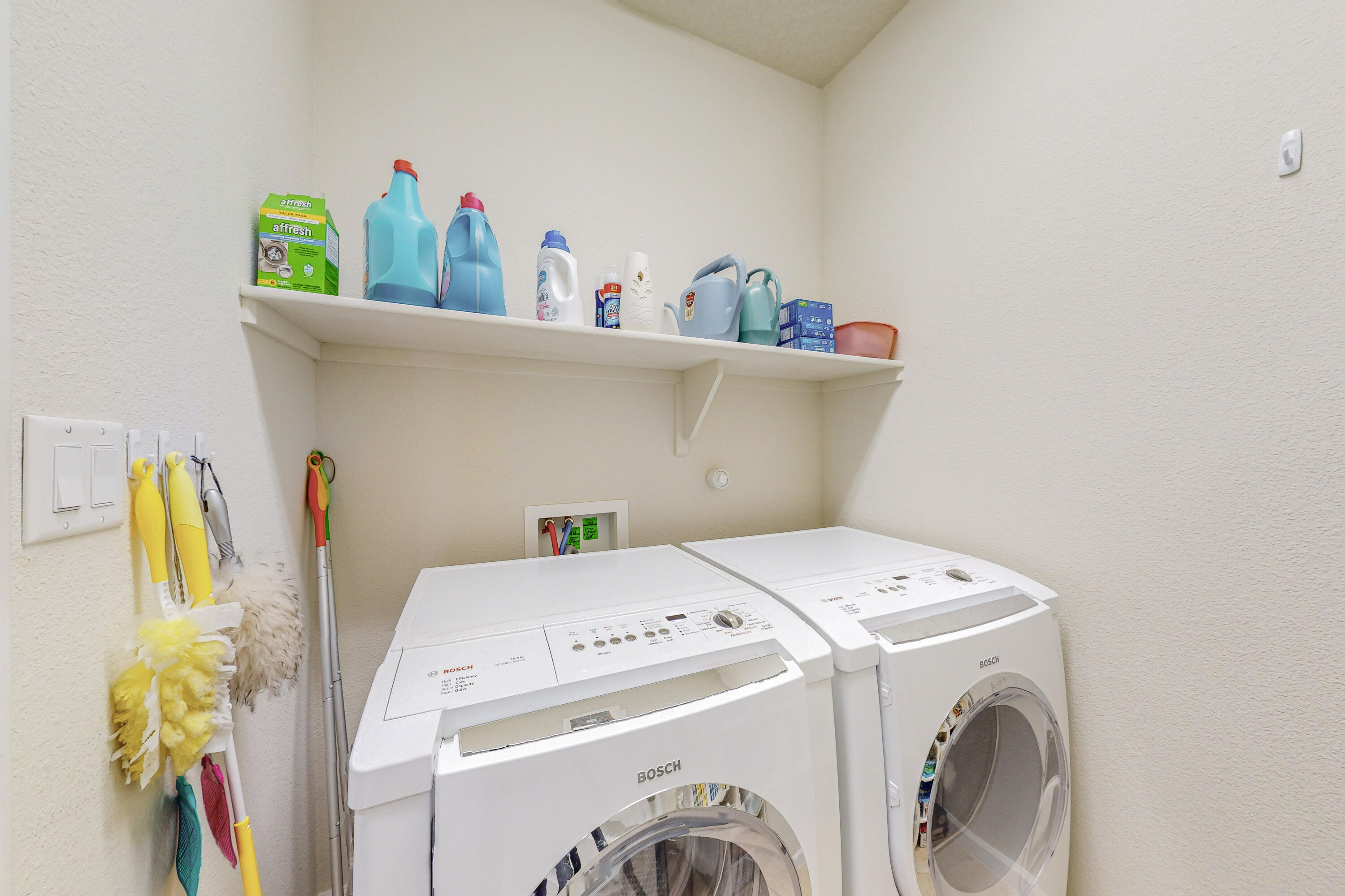 3808 Puenta Alto Avenue NE