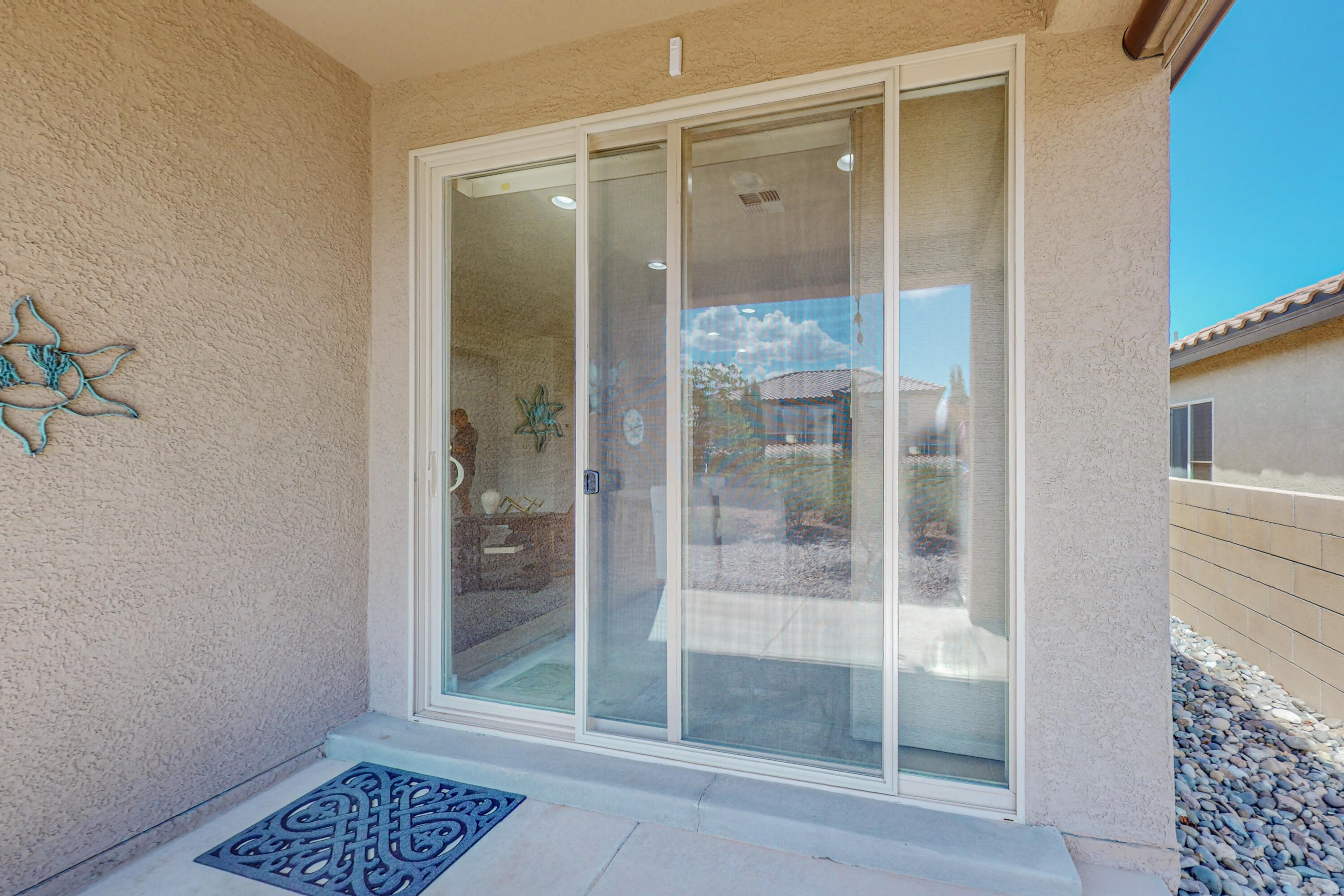 3808 Puenta Alto Avenue NE