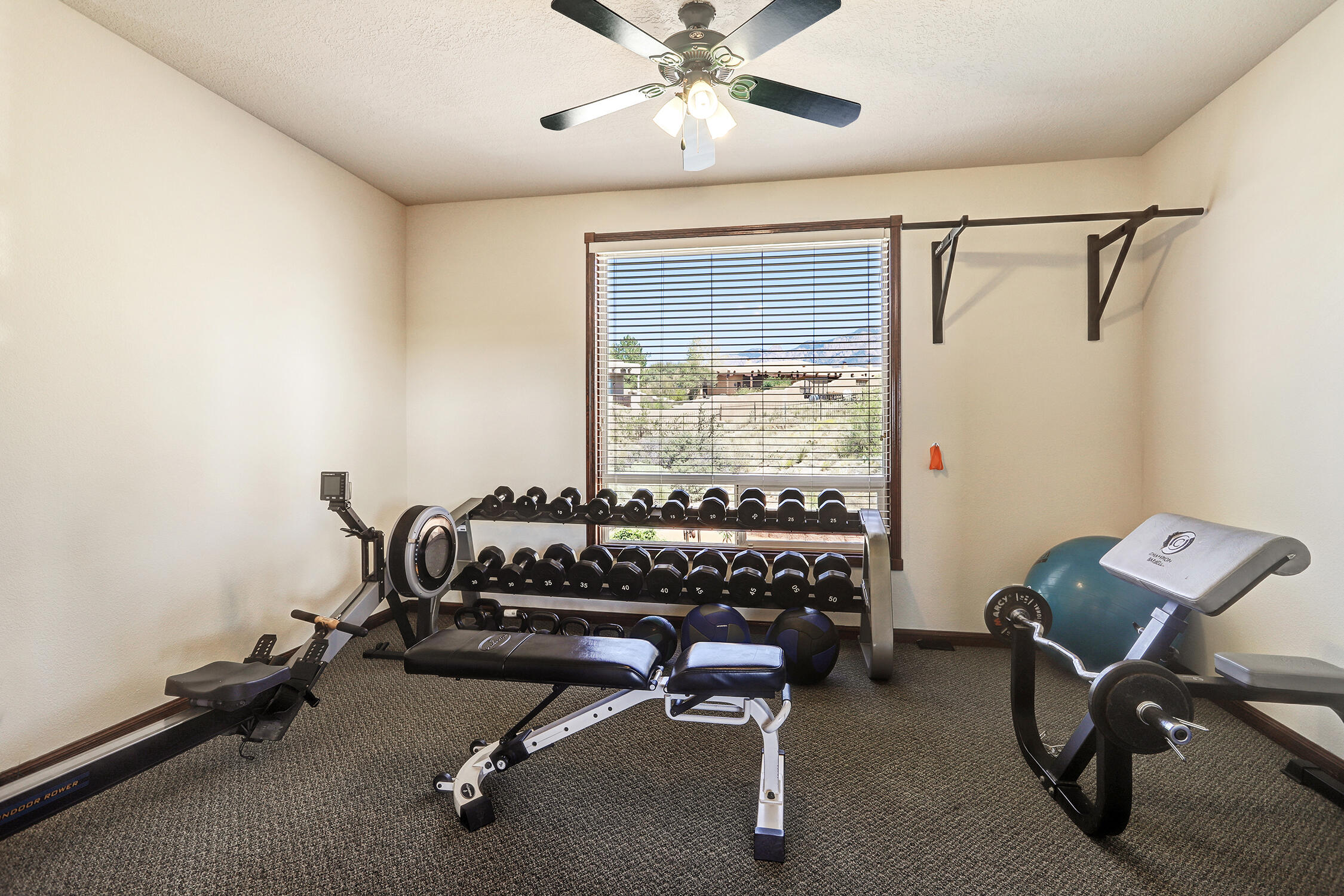 11001 San Antonio Drive NE